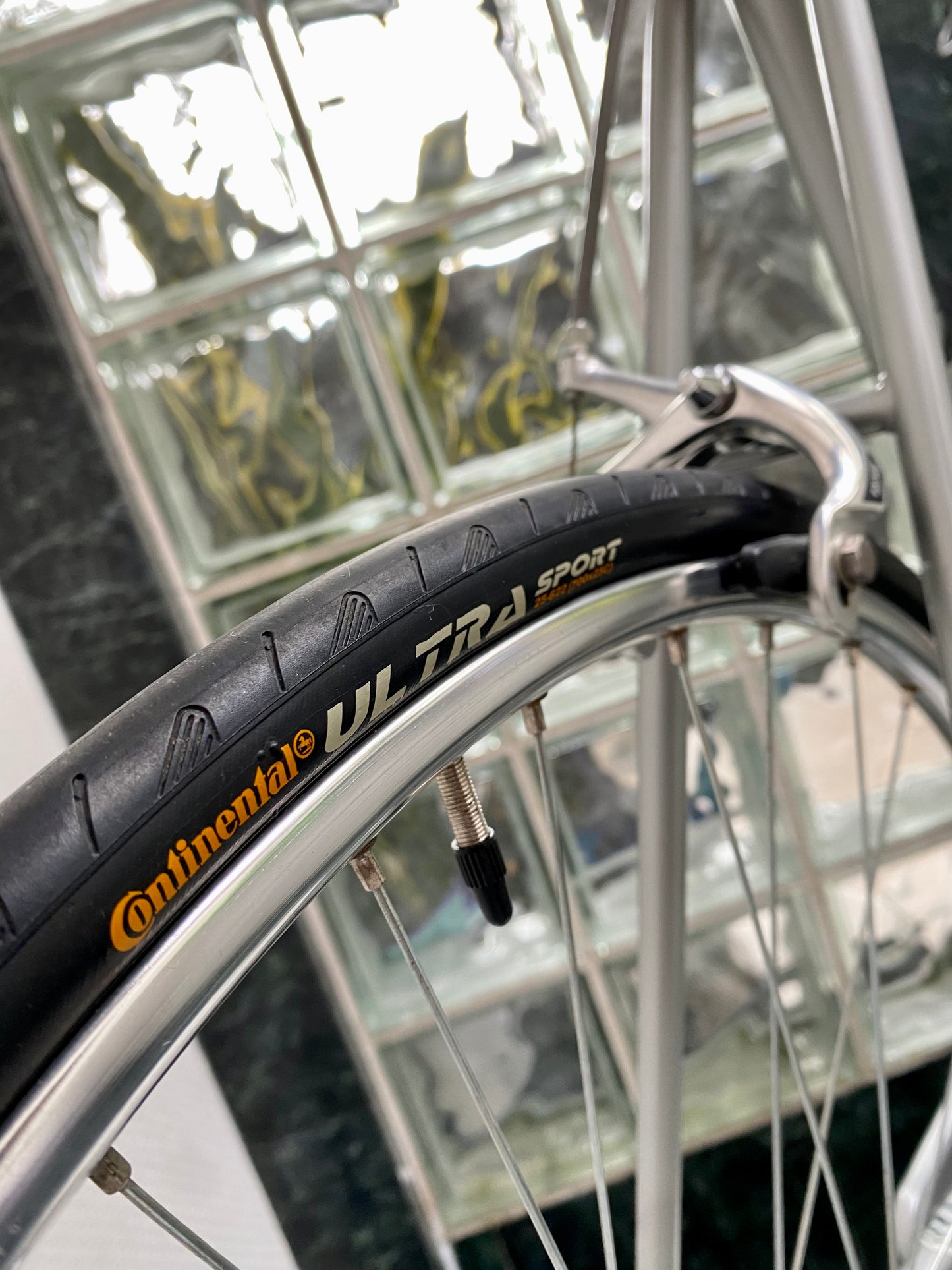 (SIZE 57cm) 1980's BENOTTO MODEL 500 PARIS SPECIAL ROAD BIKE - LIKE NEW