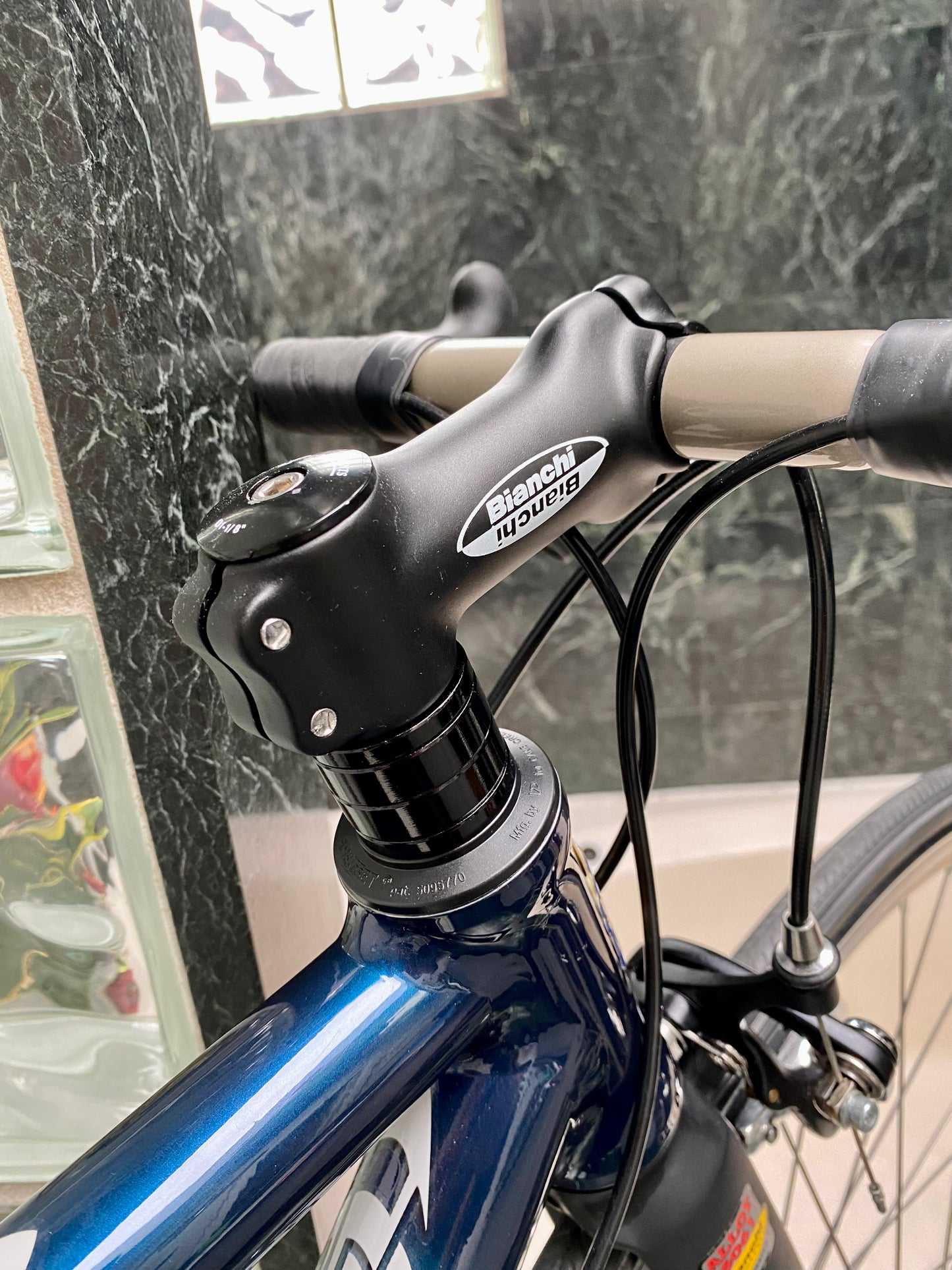 (SIZE 51cm) NOS / BRAND NEW CLASSIC BIANCHI ROAD BIKE - CAMPAGNOLO