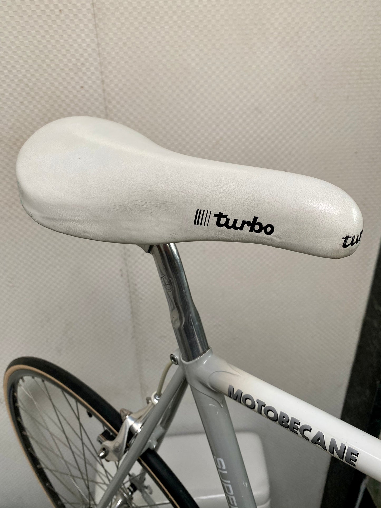 (SIZE 59cm) 1980's MBK / MOTOBECANE ROAD BIKE - CAMPAGNOLO ATHENA