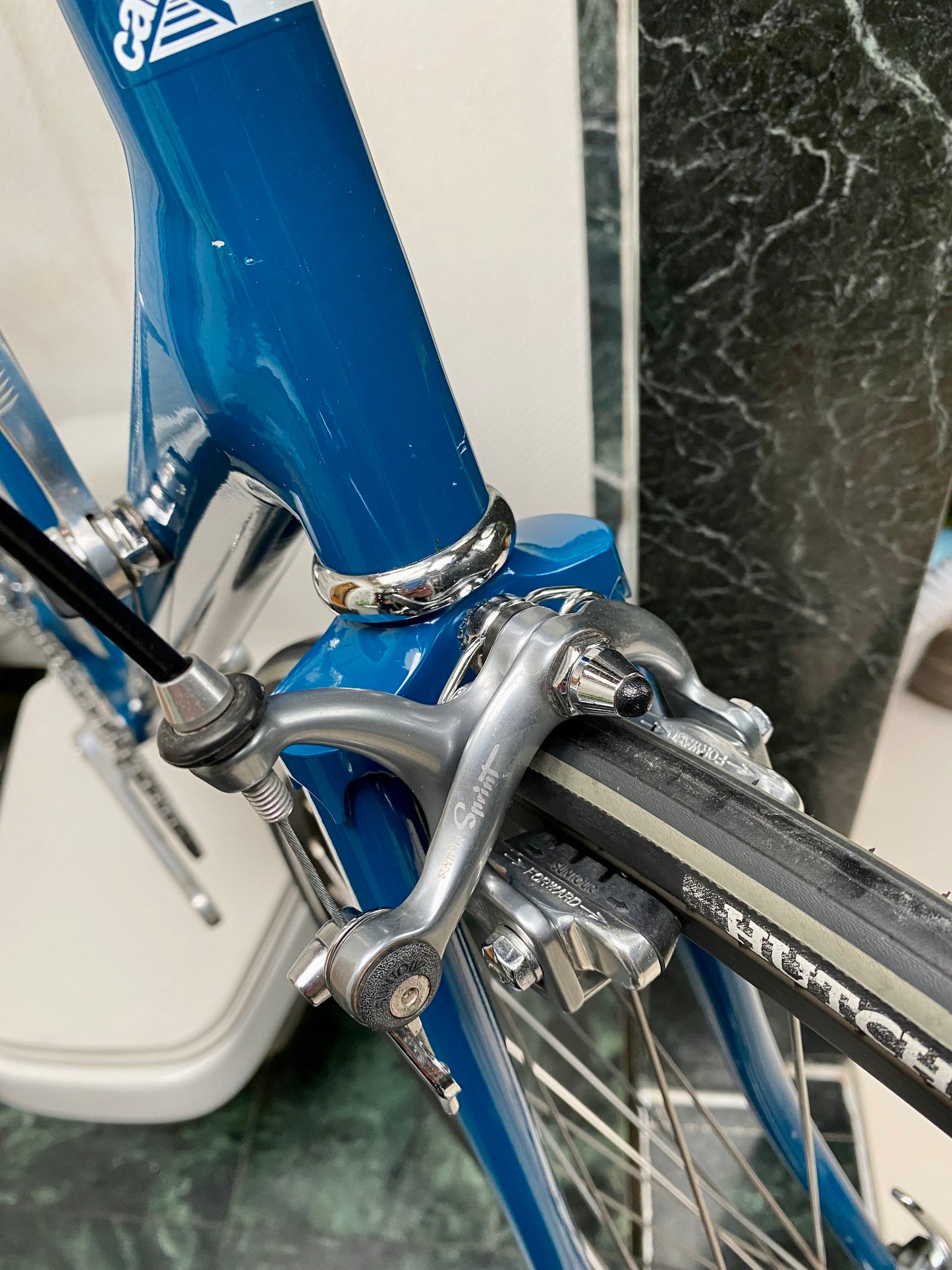 (SIZE 60cm) 1980's CANNONDALE ROAD BIKE - FULL REFURBISHED