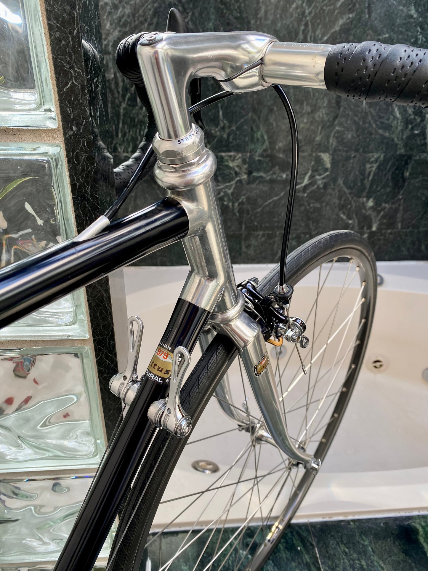 (SIZE 54cm) 1980's VITUS 979 ROAD BIKE - SUNTOUR SUPERBE PRO