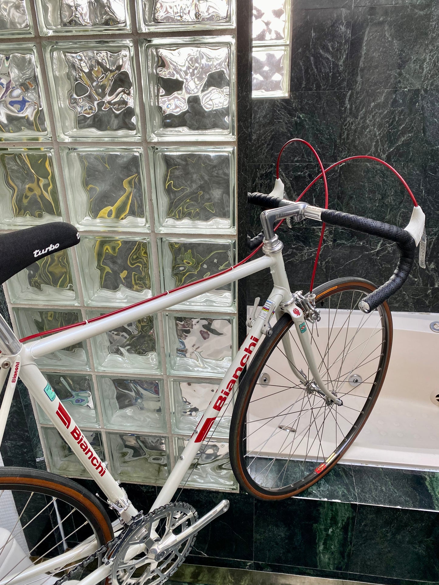 (SIZE 54cm) 1980's BIANCHI ROAD BIKE - CAMPAGNOLO - SUPER CLEAN