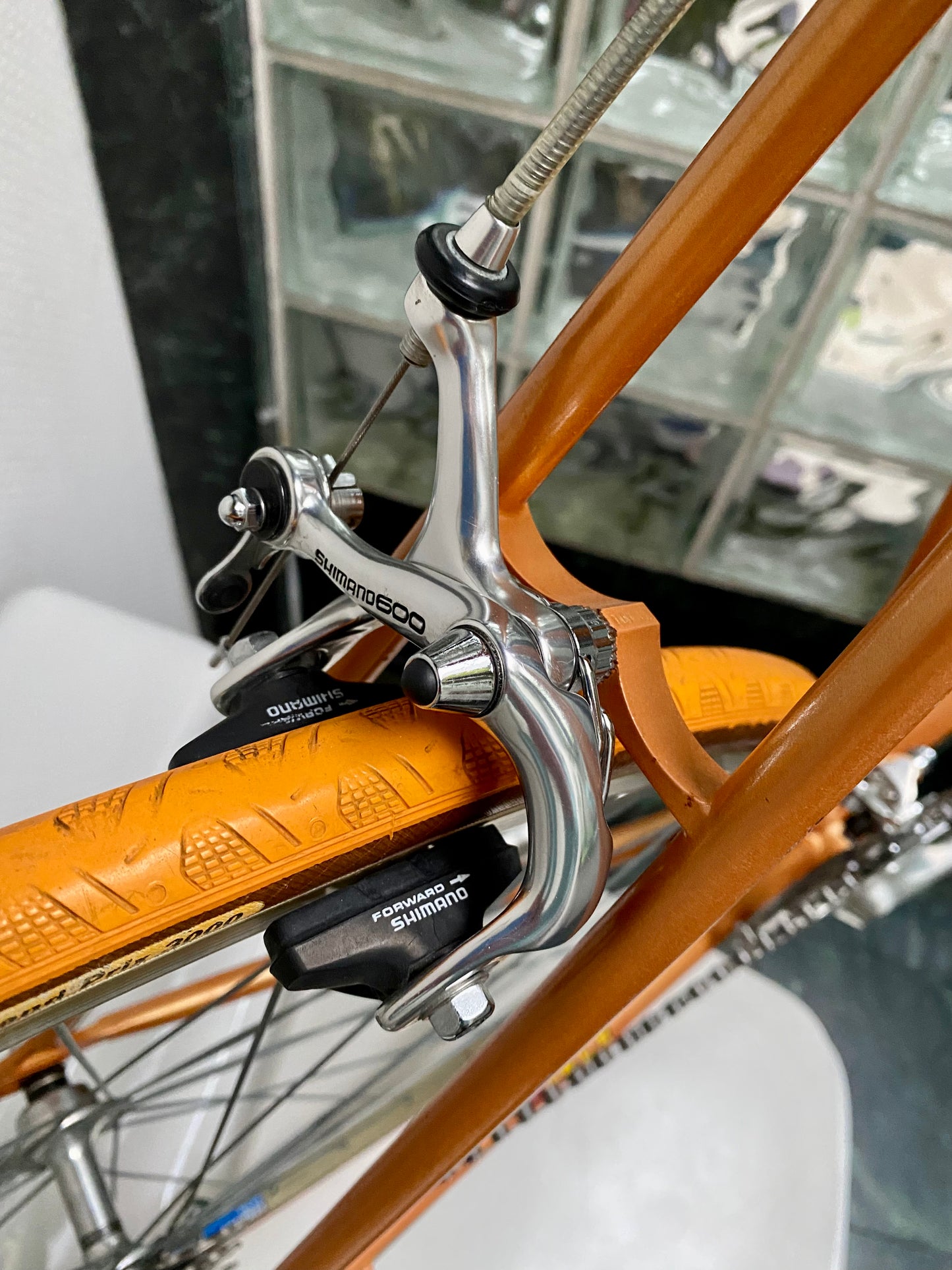 (SIZE 57cm) 1980's MIELE ROAD BIKE - ROSSIN-BUILT - SHIMANO 600