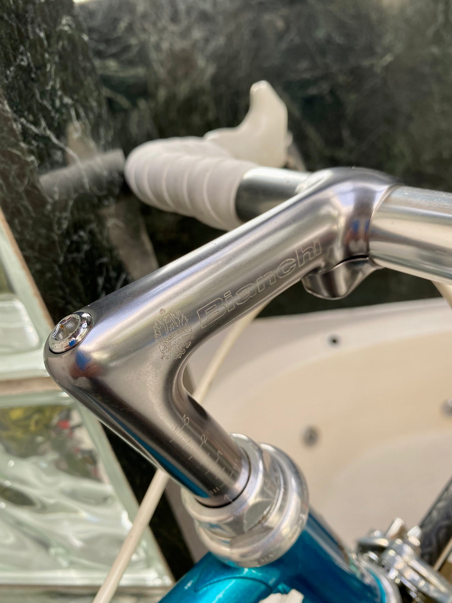 (SIZE 54cm) 1980's BIANCHI ROAD BIKE - CAMPAGNOLO