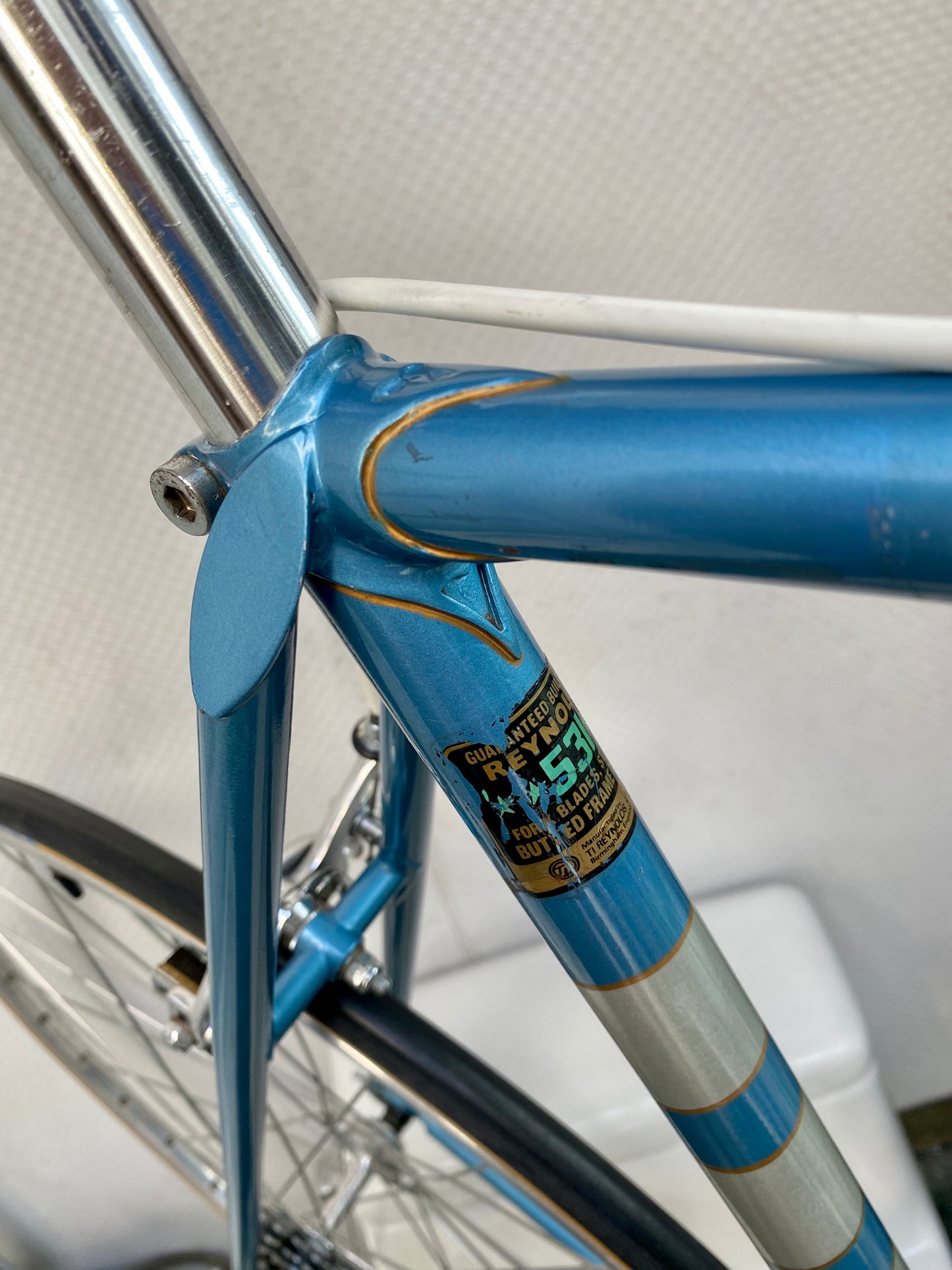 (SIZE 59cm) 1970's PROFESSIONAL ROAD BIKE - ALL ORIGINAL - CAMPAGNOLO GROUPSET