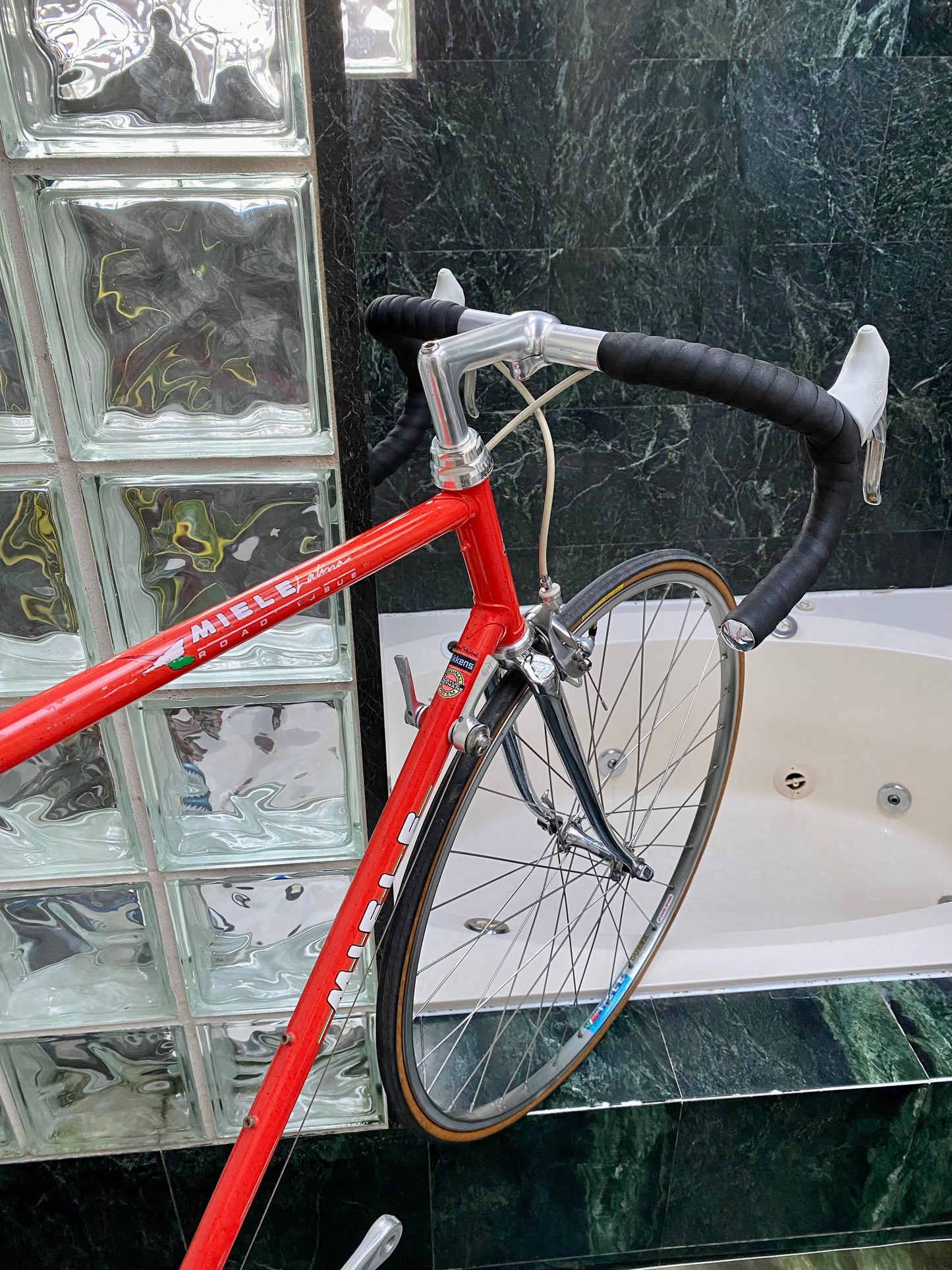 (SIZE 56cm) 1980's MIELE LATINA ROAD BIKE - CAMPAGNOLO ATHENA