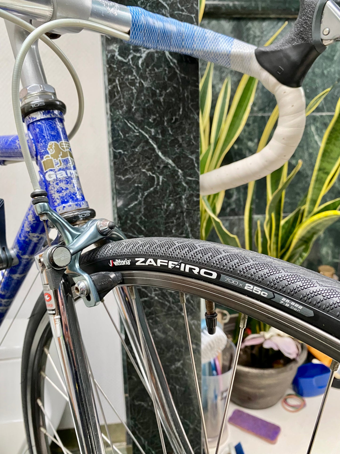 (SIZE 51cm) 1980's GARDIN ROAD BIKE - SHIMANO 105 - MAVIC - COLUMBUS