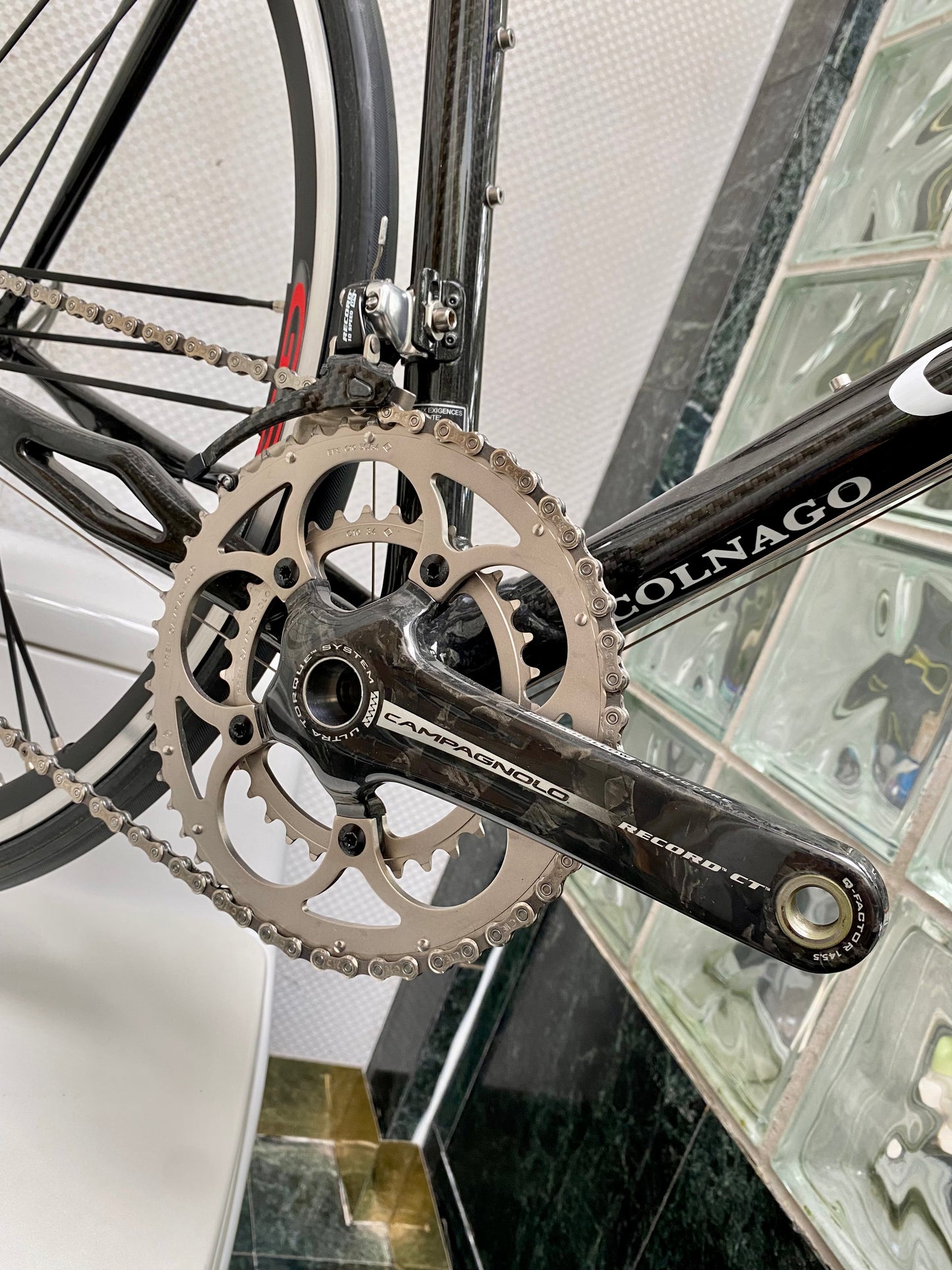 (SIZE 56cm) CLASSIC COLNAGO C50 ROAD BIKE - CAMPAGNOLO RECORD - LIKE NEW / SPOTLESS