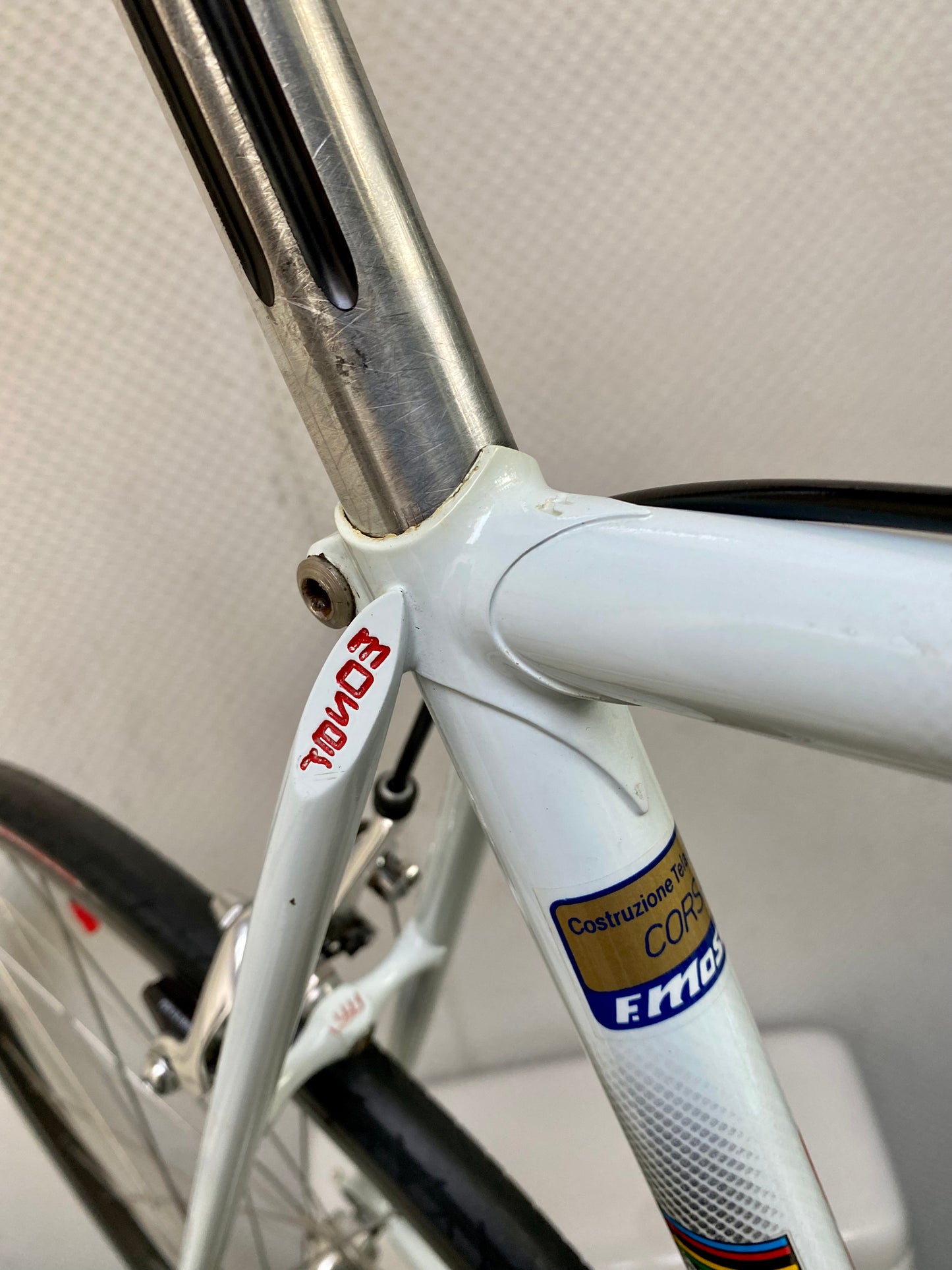(SIZE 55cm) 1980's MOSER ROAD BIKE - SHIMANO 105 - ORIA SPECIAL