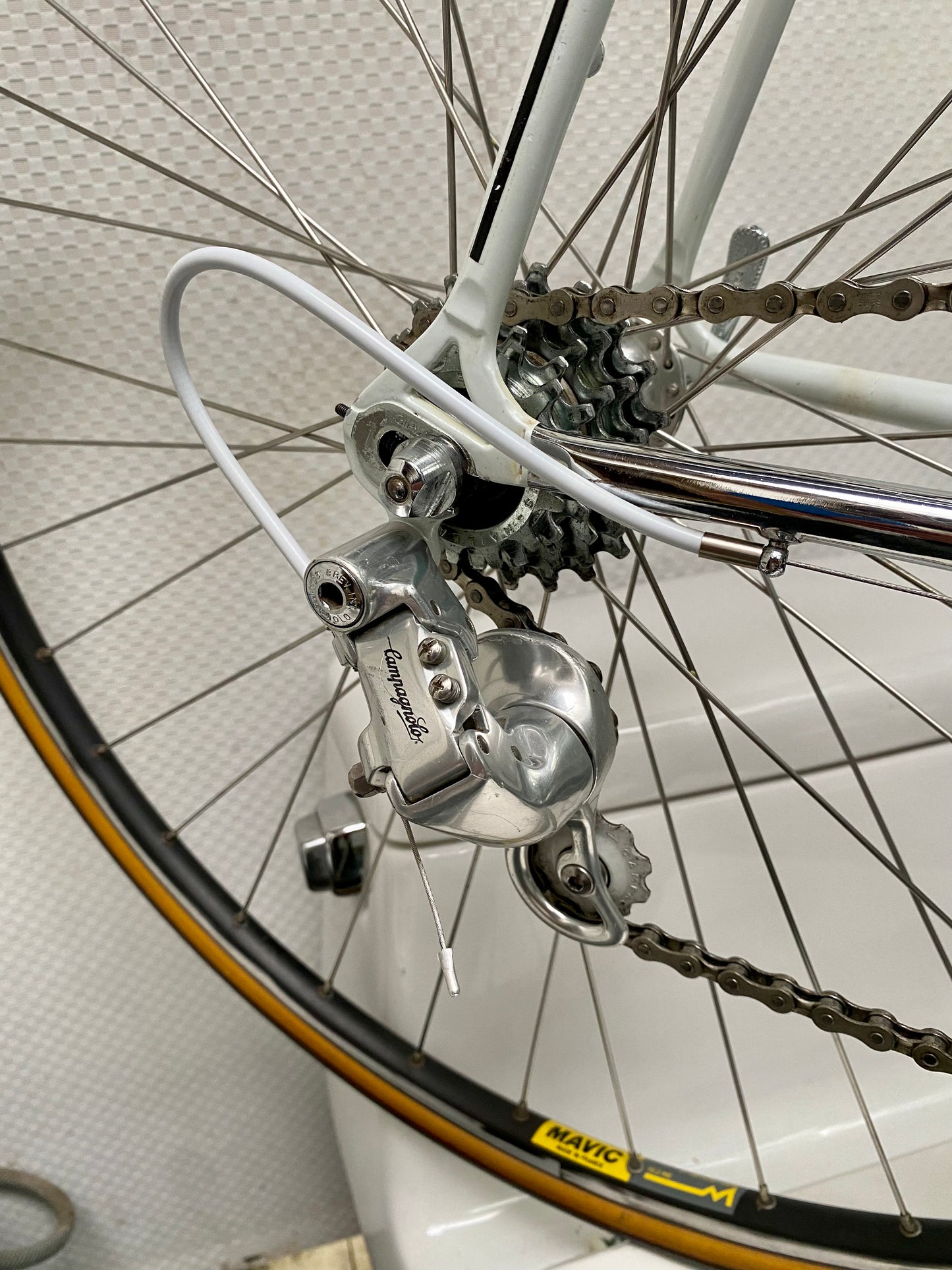 (SIZE 57cm) 1980's CONCORDE COLOMBO ROAD BIKE - CAMPAGNOLO ATHENA