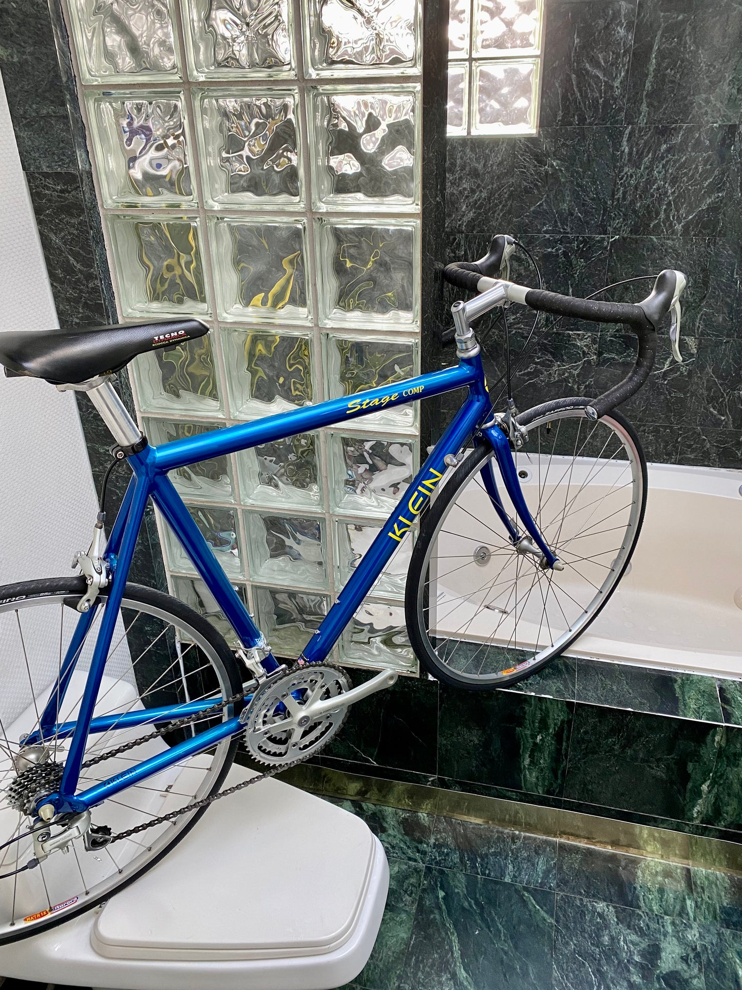 (SIZE 56cm) 1990's KLEIN STAGE COMP ROAD BIKE - SHIMANO 105