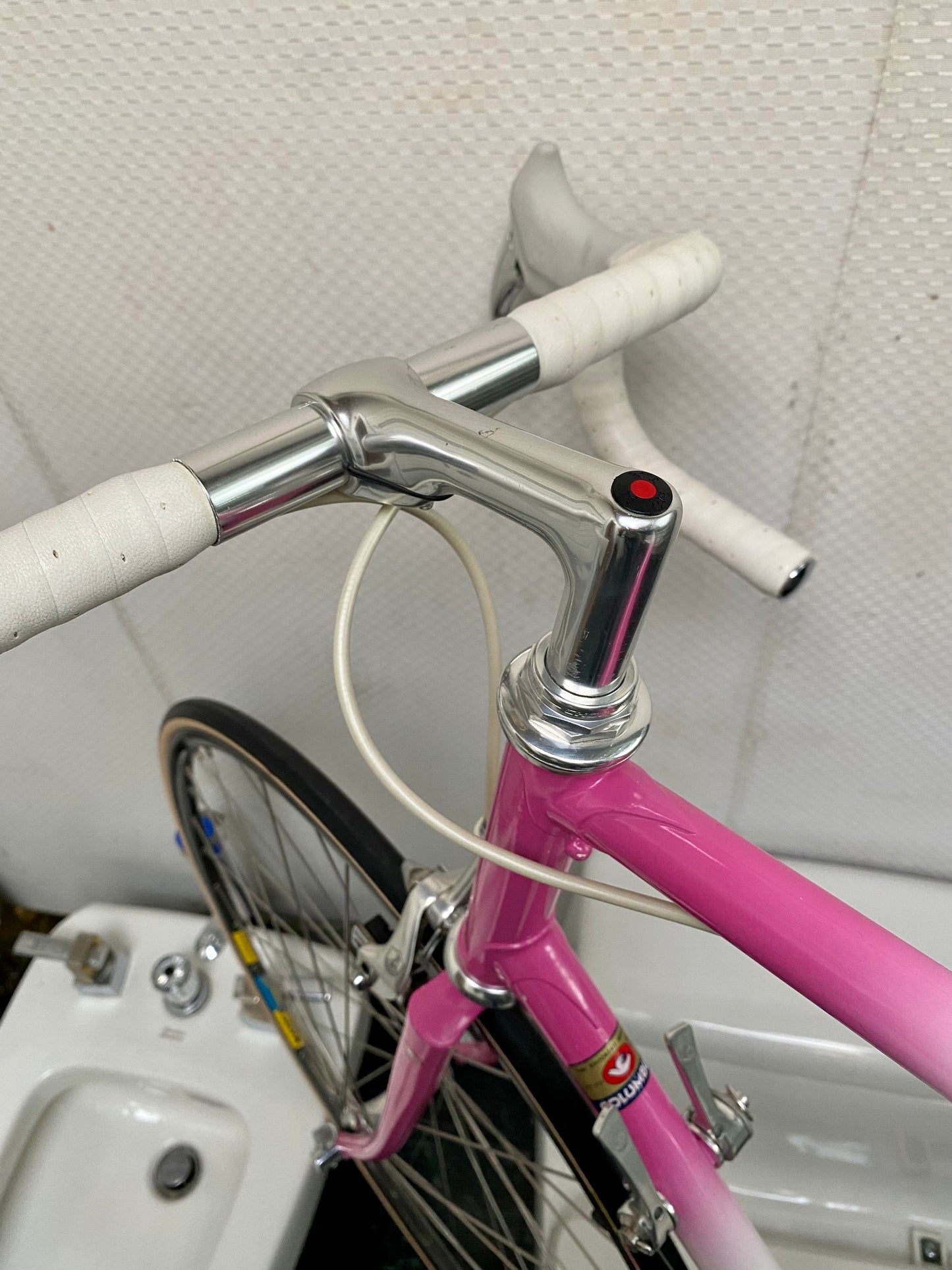 (SIZE 59cm) 1980's MBK / MOTOBECANE ROAD BIKE - CAMPAGNOLO ATHENA