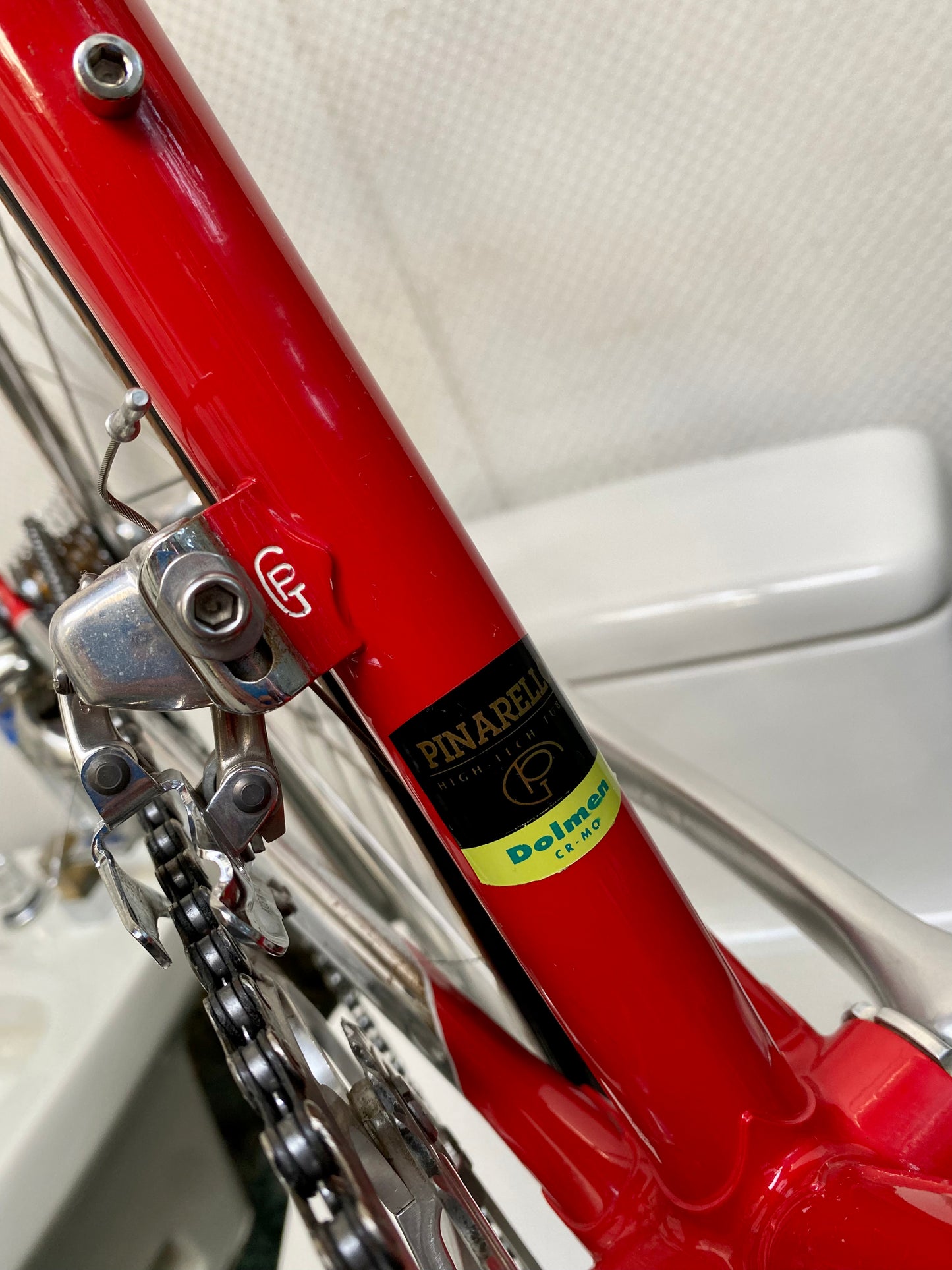 (SIZE 56cm) 1990's PINARELLO STELVIO ROAD BIKE - CAMPAGNOLO - SPOTLESS / LIKE NEW