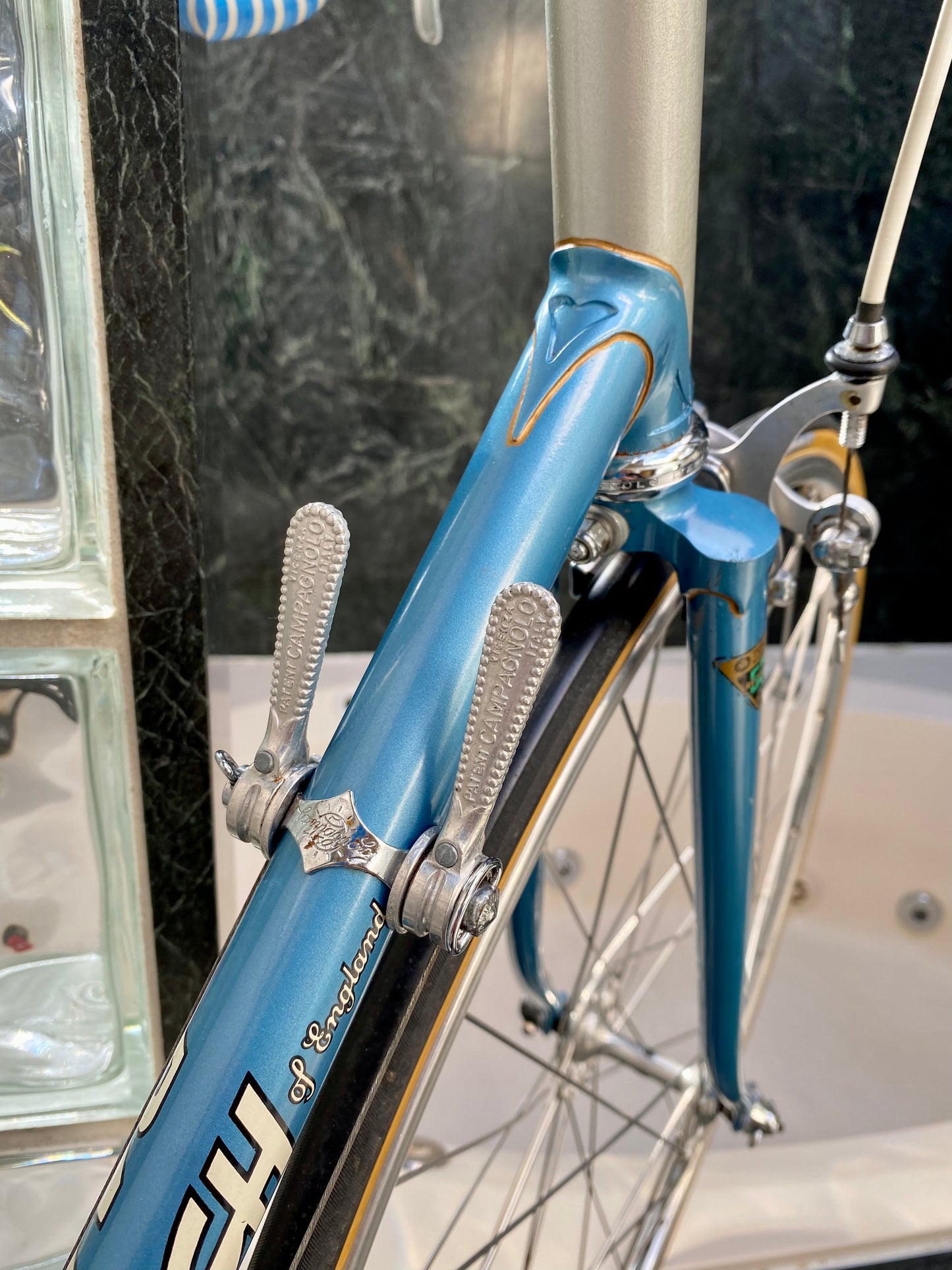 (SIZE 59cm) 1970's PROFESSIONAL ROAD BIKE - ALL ORIGINAL - CAMPAGNOLO GROUPSET