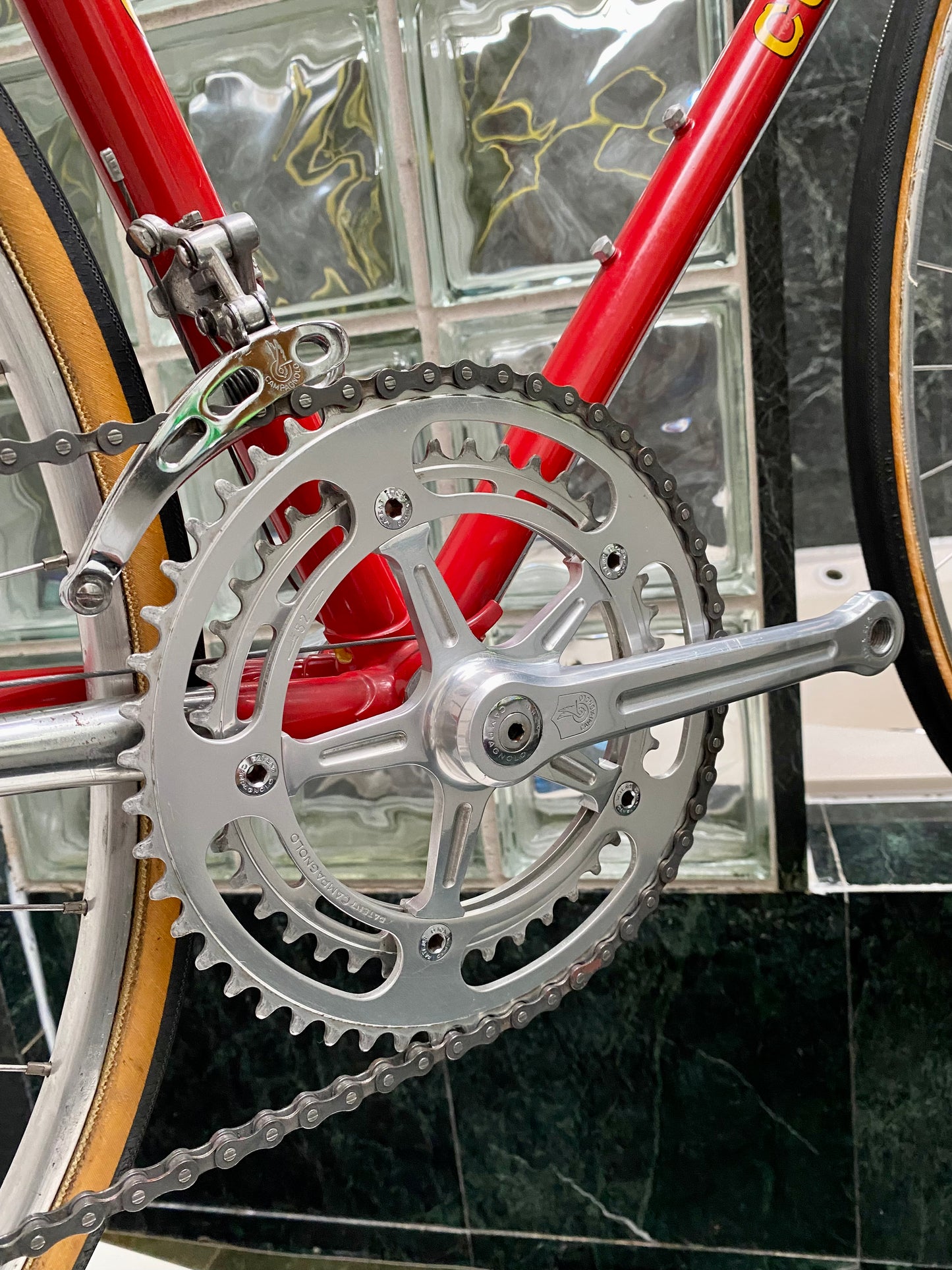 (SIZE 57cm) 1970's COLNAGO SUPER ROAD BIKE - CAMPAGNOLO - BEAUTIFUL
