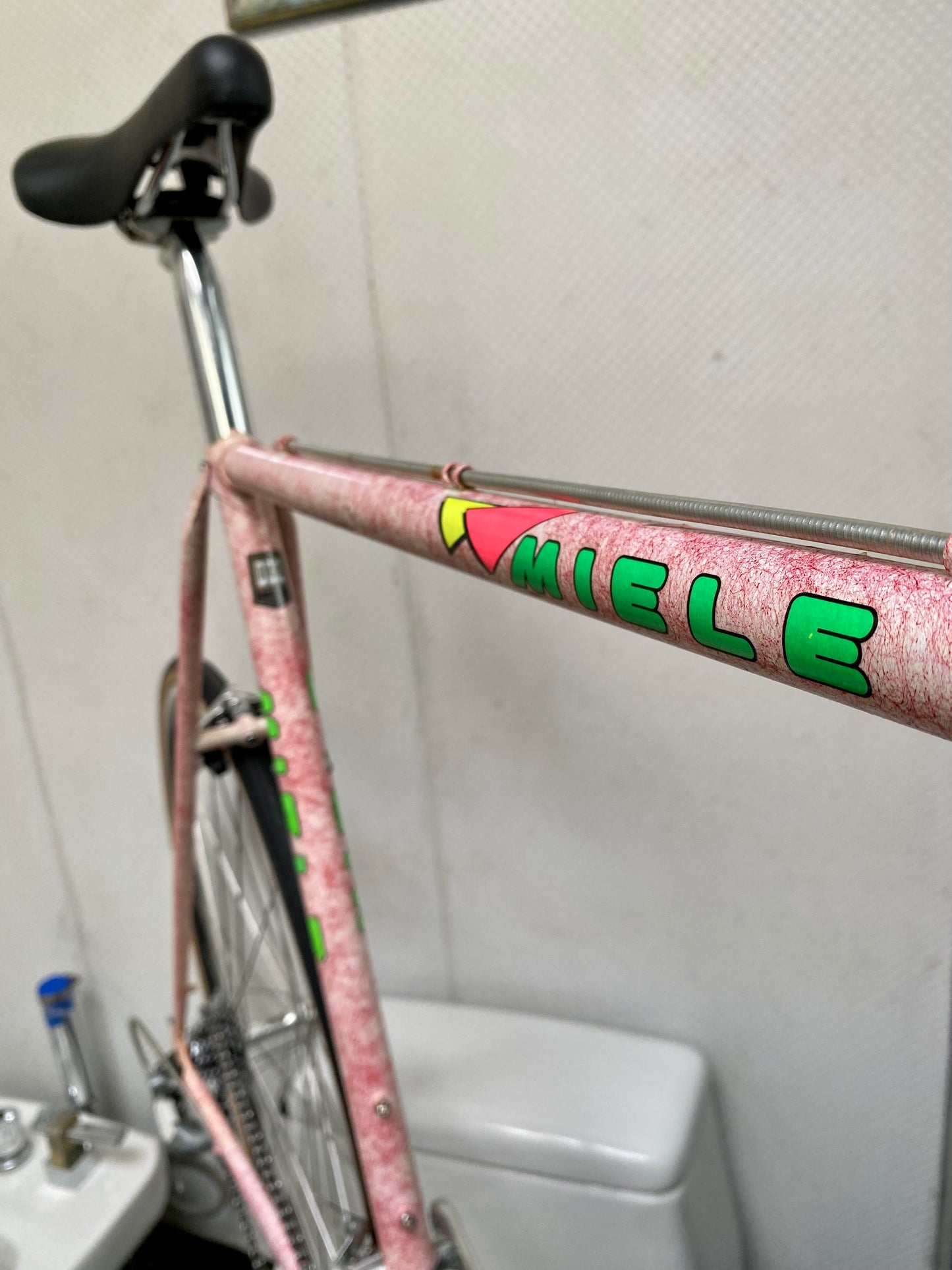 (SIZE 60cm) 1980's MIELE ROAD BIKE - PINK SPLATTER - COOL