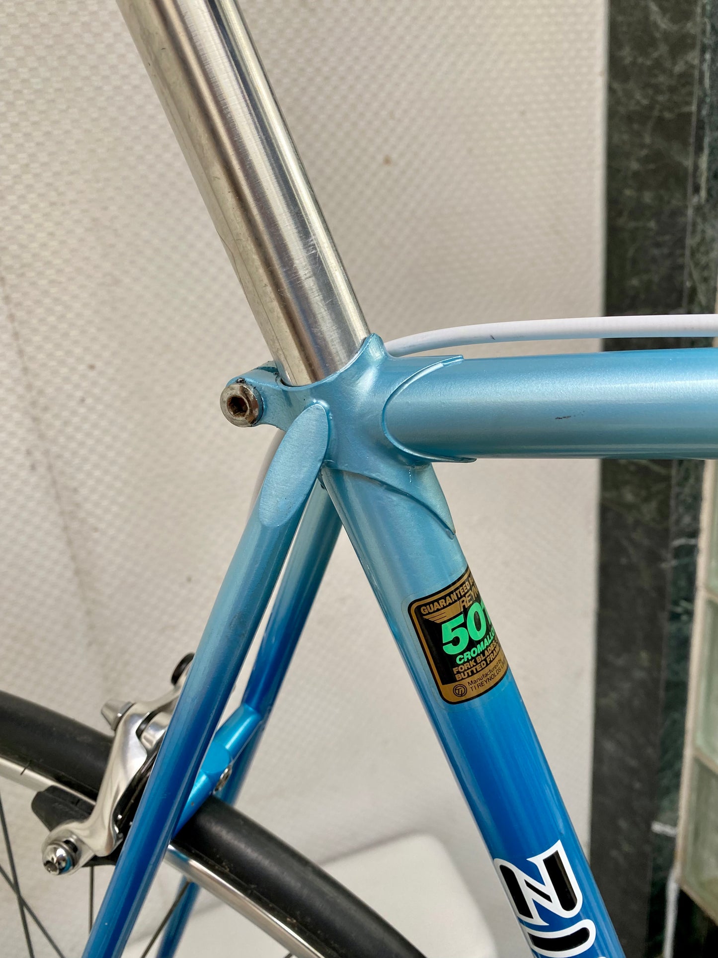 (SIZE 56cm) 1980's ZINI ROAD BIKE - SHIMANO 105 - REYNOLDS STEEL