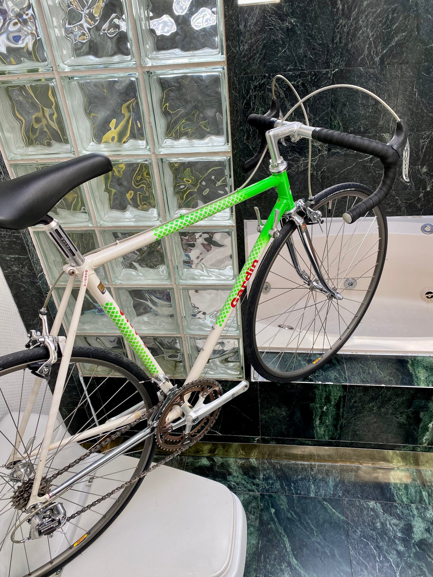 (SIZE 53cm) 1980's CUSTOM GARDIN ROAD BIKE - SHIMANO 600