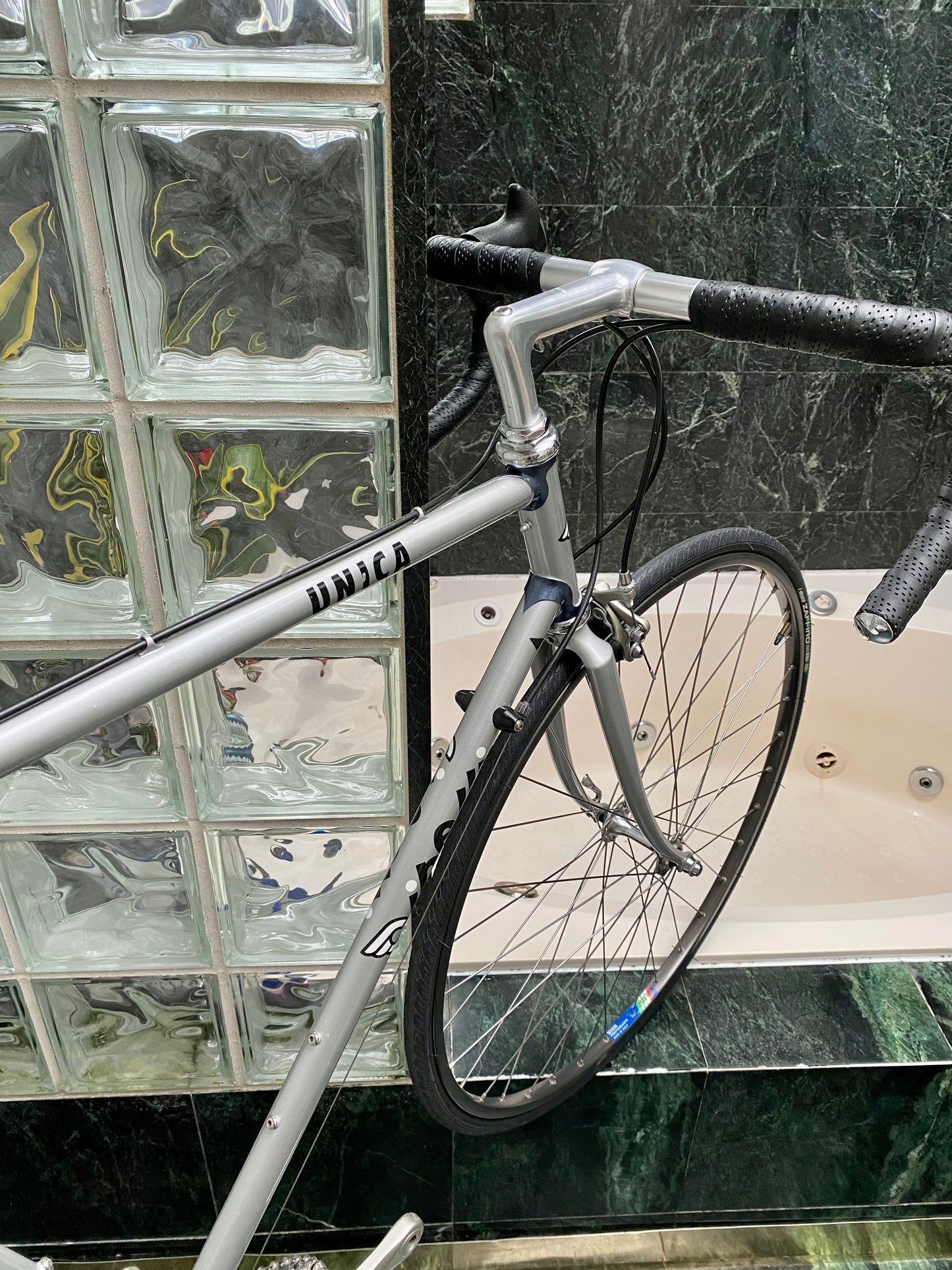 (SIZE 56cm) 1990's CINELLI UNICA ROAD BIKE - CAMPAGNOLO