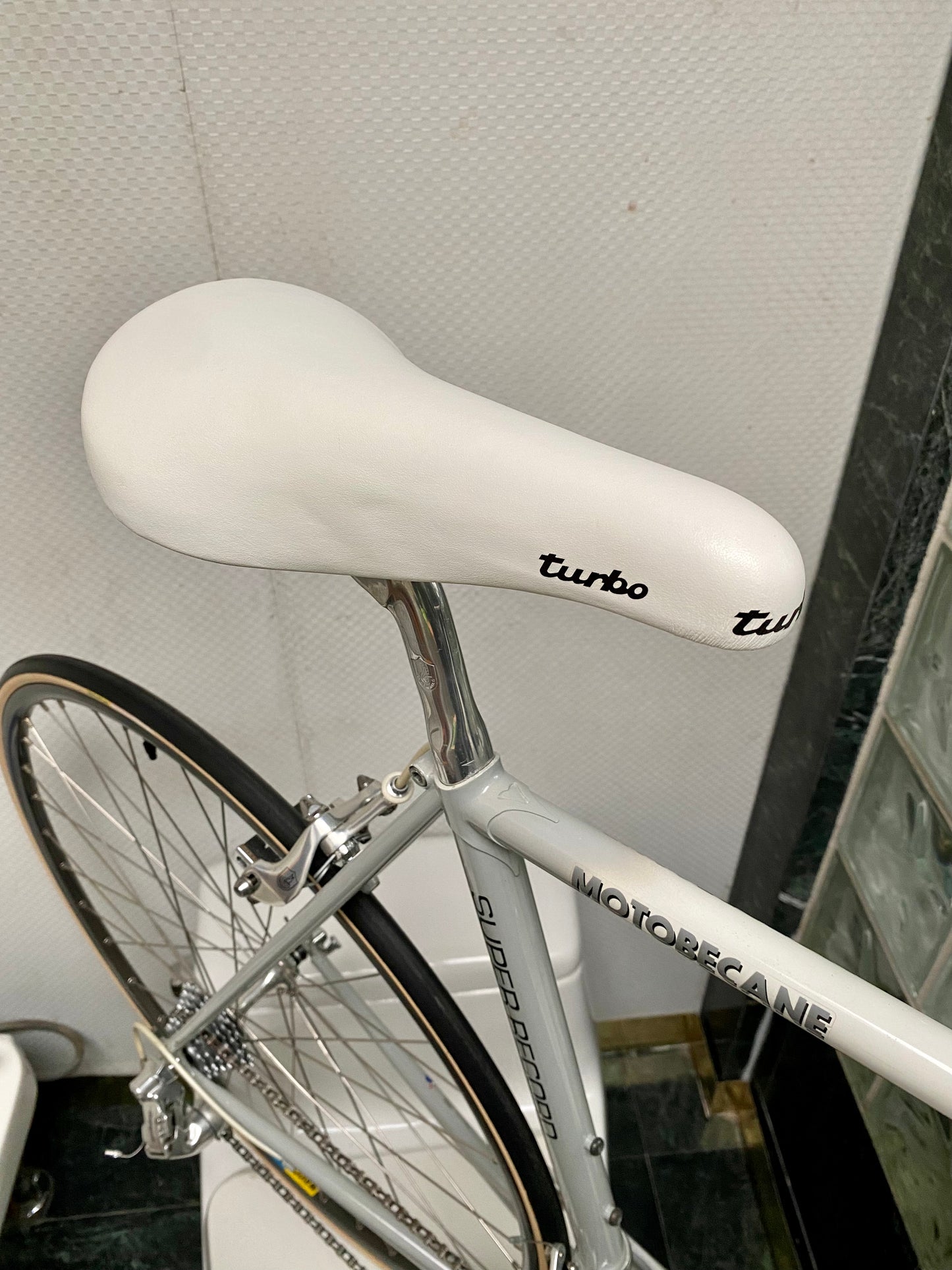 (SIZE 53cm) 1980's MBK / MOTOBECANE ROAD BIKE - CAMPAGNOLO ATHENA