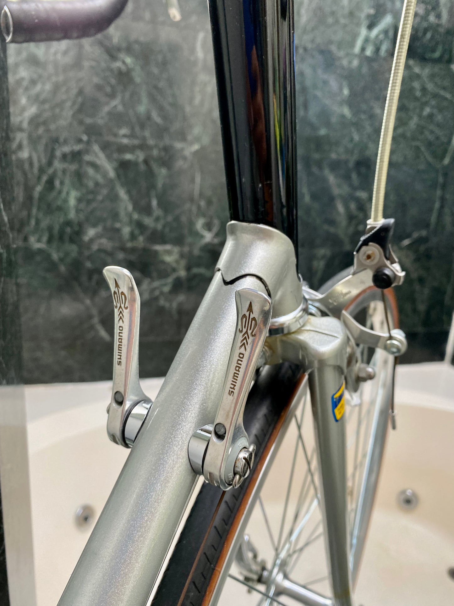 (SIZE 62cm) 1980's NISHIKI OLYMPIC ROAD BIKE - SHIMANO GOLDEN ARROW - LIKE NEW