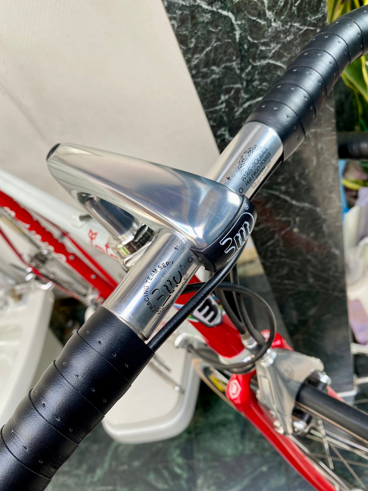 (SIZE 56cm) EARLY-1990's BASSO FIOR DI LOTO ROAD BIKE - NOS / NEW - CAMPAGNOLO C-RECORD DELTA