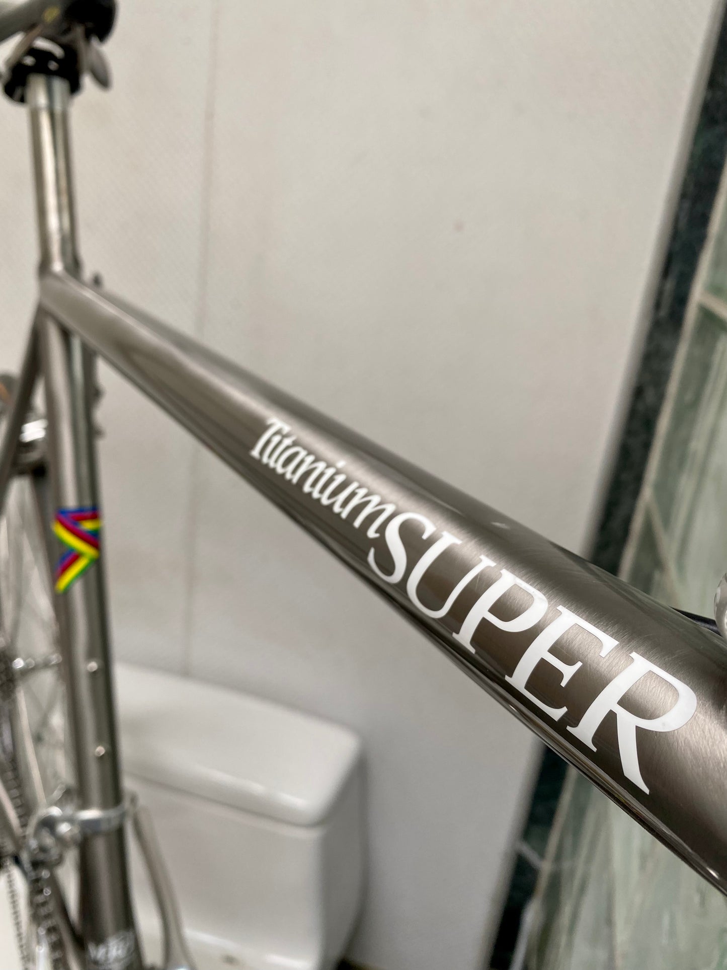 (SIZE 56cm) 1994 SPECTRUM CYCLES "TITANIUM SUPER" ROAD BIKE - CAMPAGNOLO RECORD