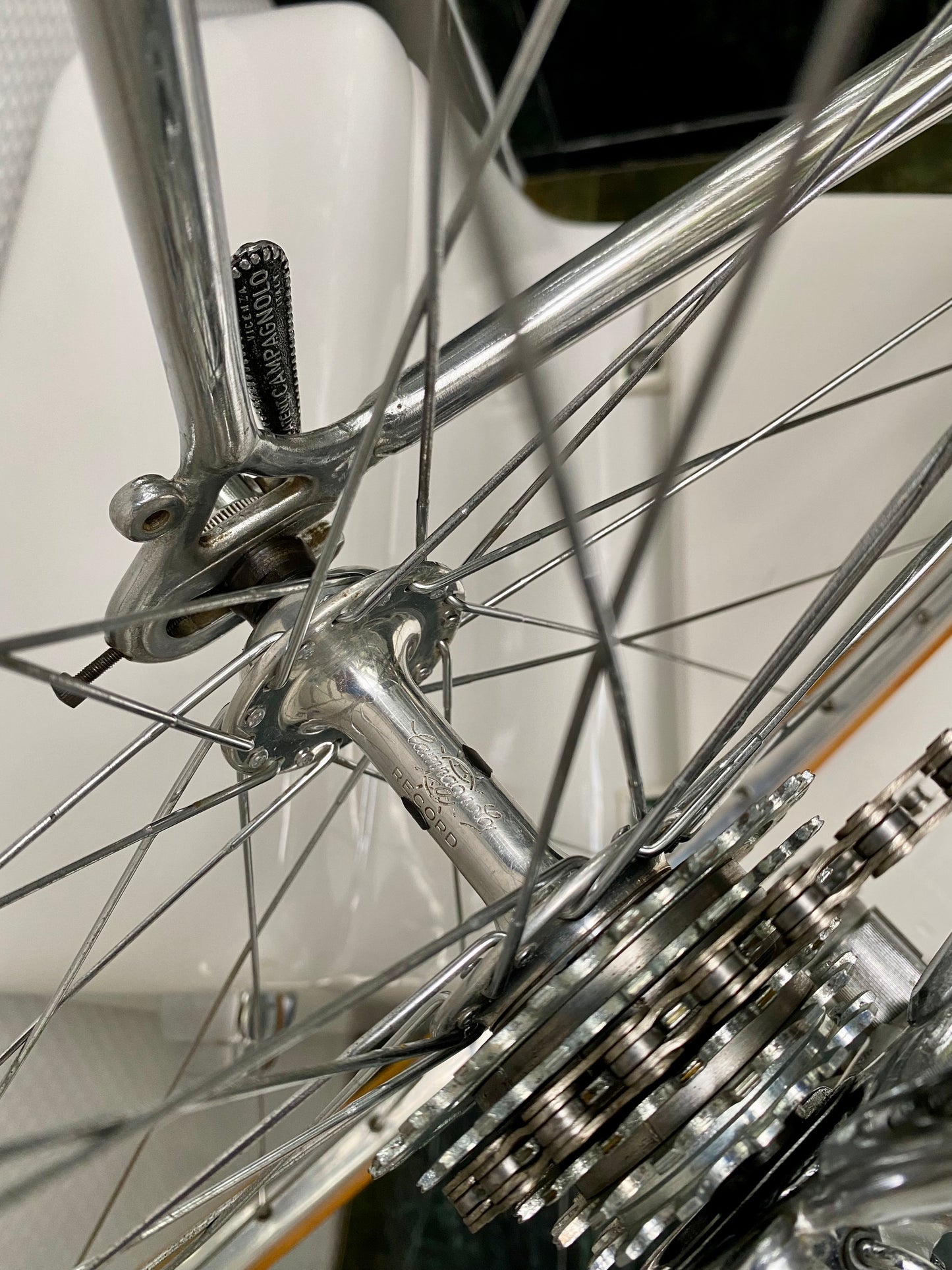 (SIZE 60cm) EARLY-1970's RALEIGH INTERNATIONAL ROAD BIKE - CAMPAGNOLO NUOVO RECORD