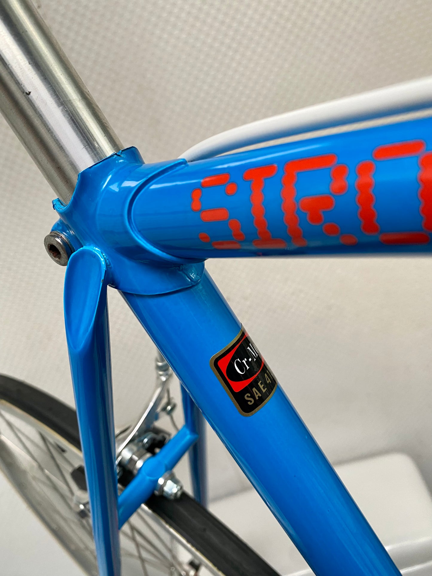 (SIZE 56cm) 1980's STEVE BAUER SIROCCO ROAD BIKE - TRUE NOS / BRAND NEW / SPOTLESS