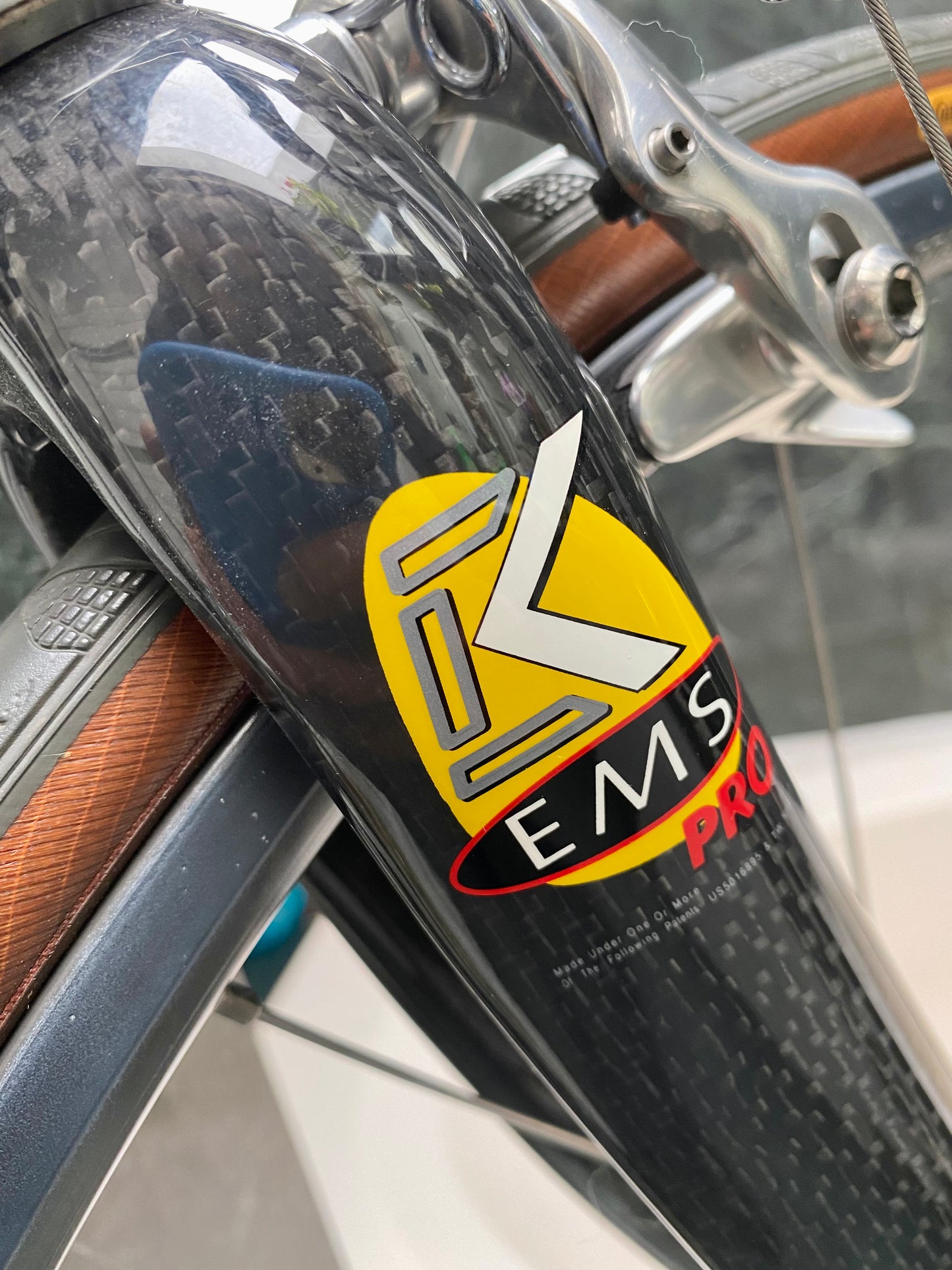 (SIZE 56cm) 1994 SPECTRUM CYCLES "TITANIUM SUPER" ROAD BIKE - CAMPAGNOLO RECORD