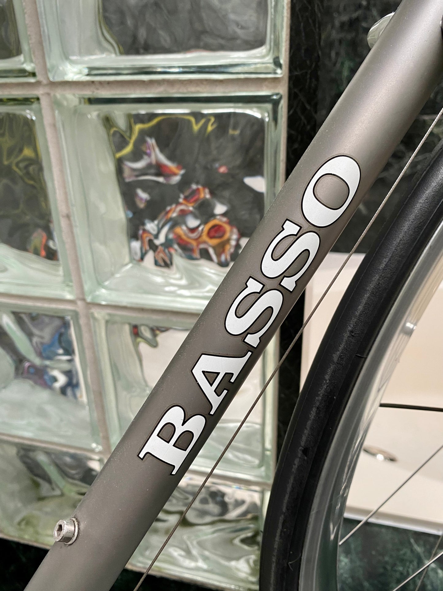 (SIZE 56cm) 1990's BASSO TITANIUM ROAD BIKE - CAMPAGNOLO RECORD - VENTO WHEELSET - INCREDIBLE!
