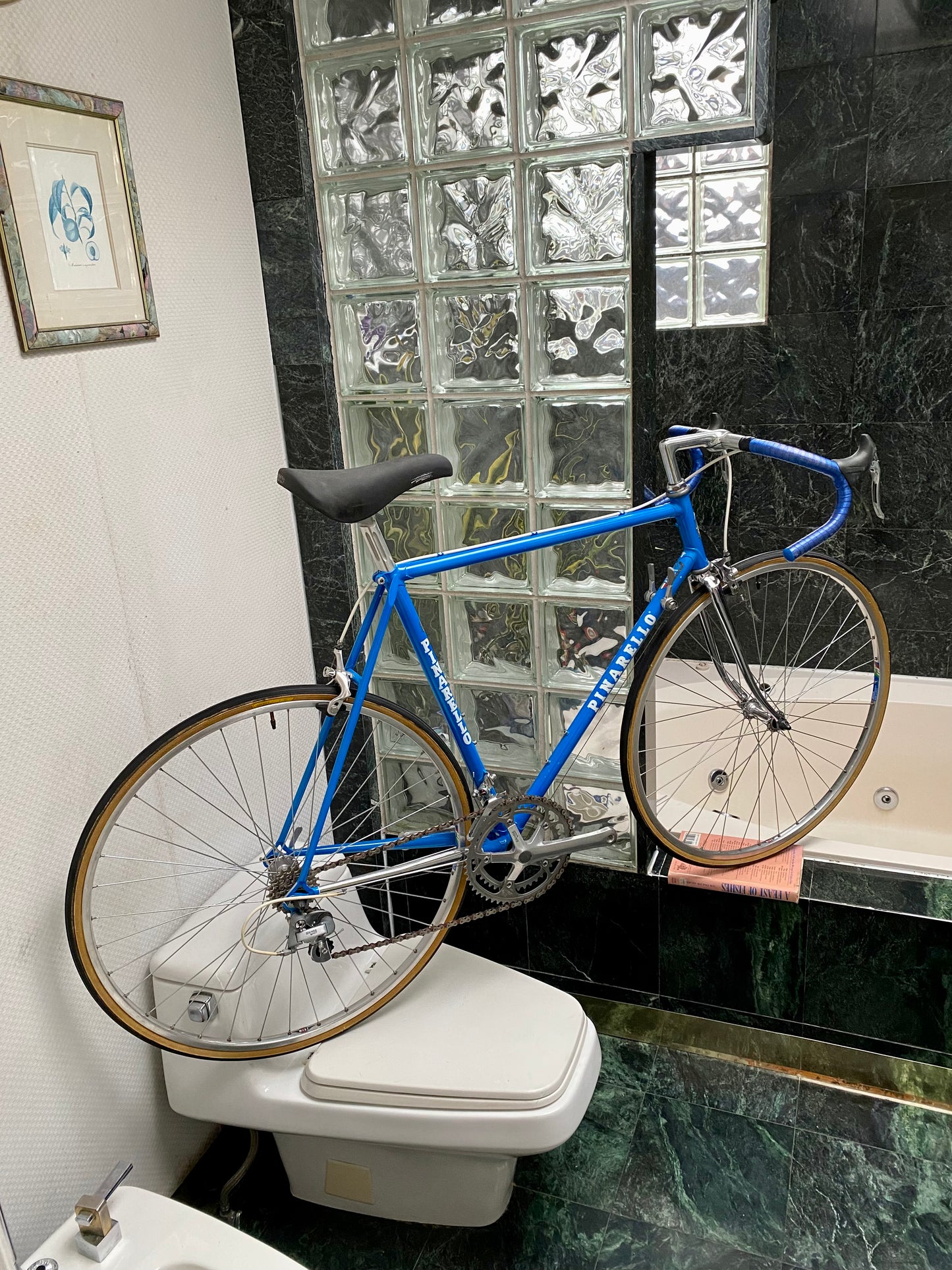 (SIZE 56cm) 1980's PINARELLO ROAD BIKE - EXCELLENT CONDITION