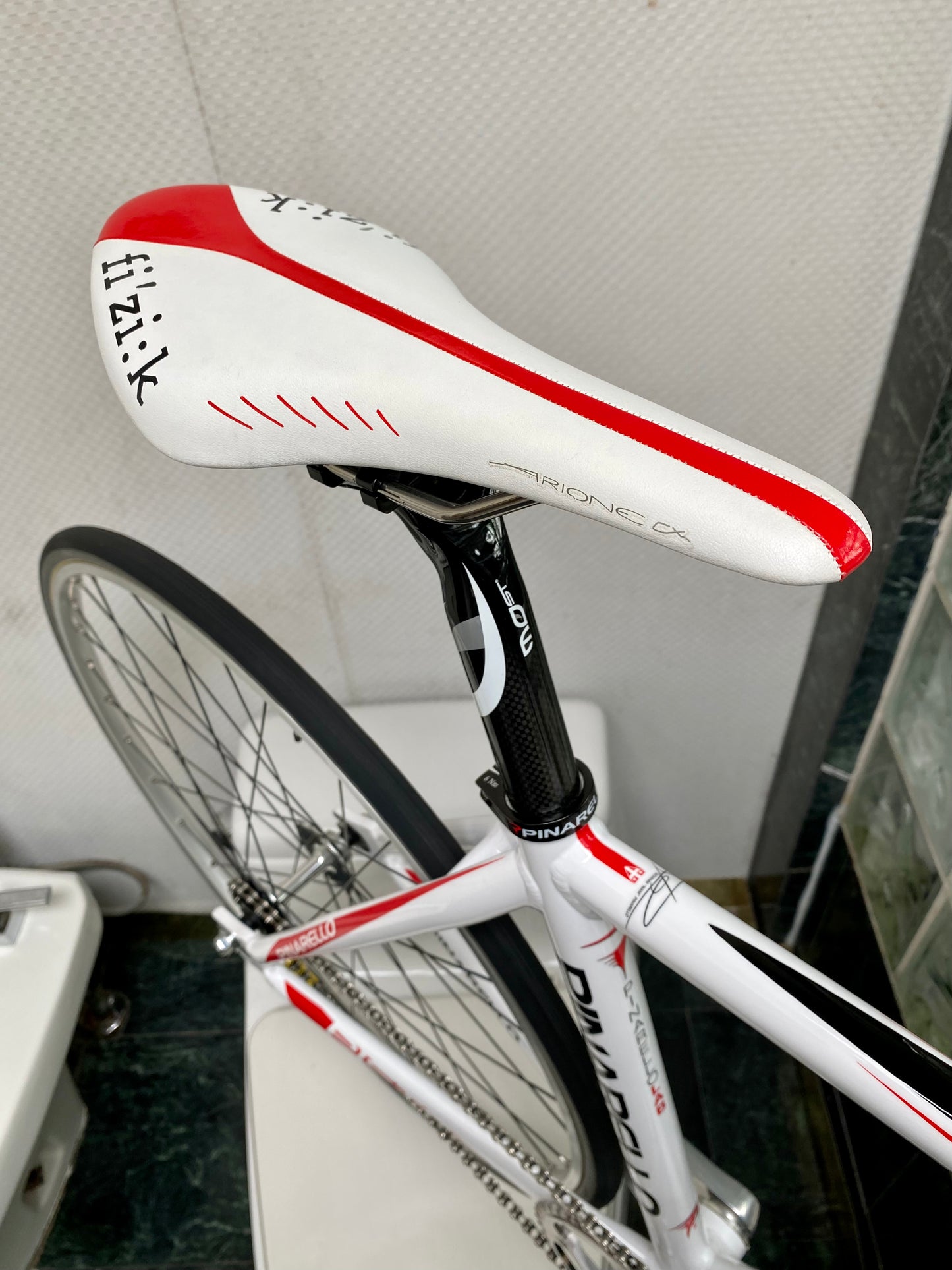 (SIZE (X)XS / "42.5") PINARELLO PISTA TRACK BIKE - FULL CUSTOM BUILD - DURA ACE - NEW