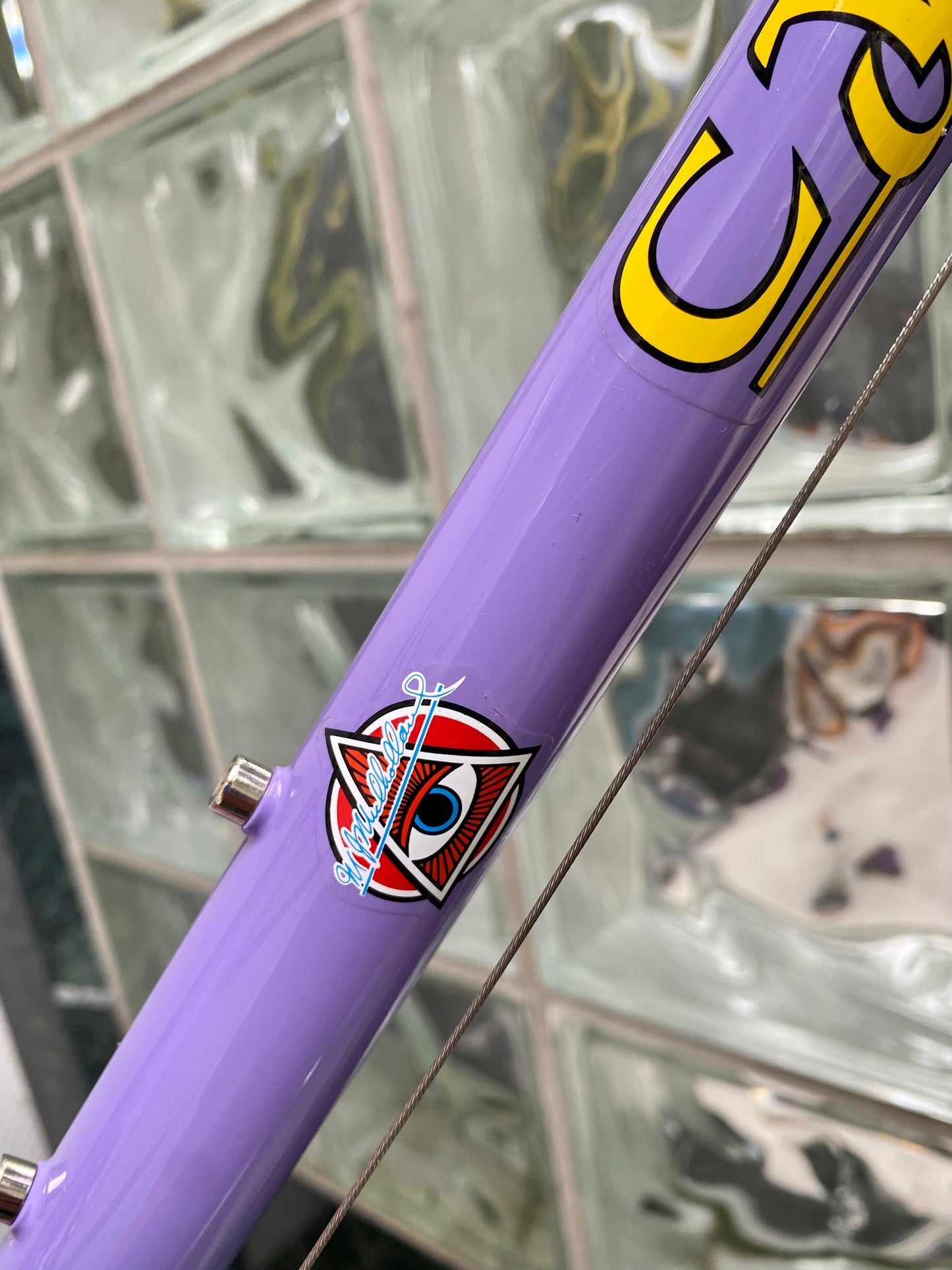 (SIZE 62cm) 1980's MIELE LATINA ROAD BIKE - PAINTED BY CYCLOPS - SHIMANO 600