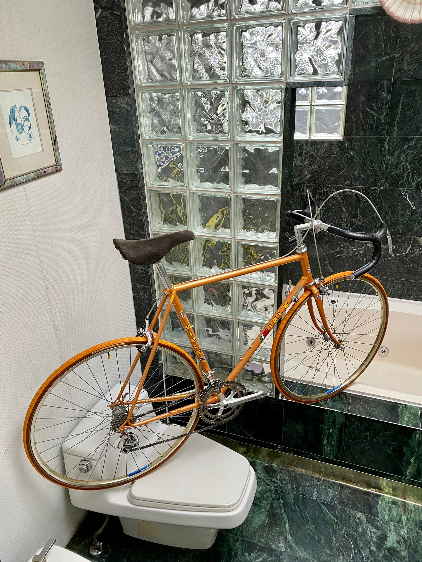 (SIZE 57cm) 1980's MIELE ROAD BIKE - ROSSIN-BUILT - SHIMANO 600