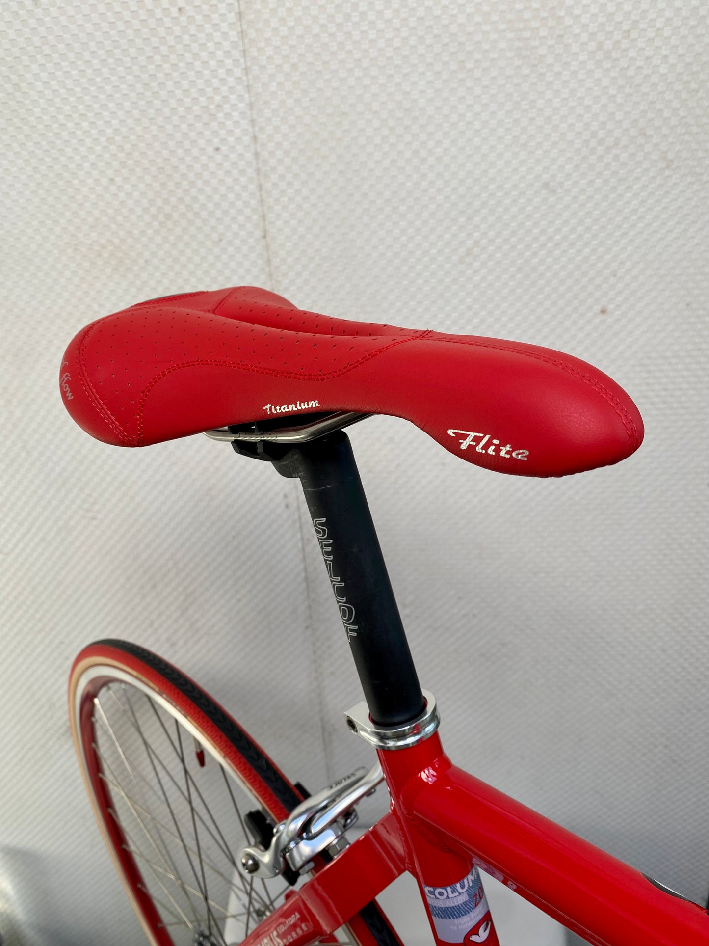 (SIZE 55cm) NOS / NEW CLASSIC CINELLI UNICA ROAD BIKE - CAMPAGNOLO