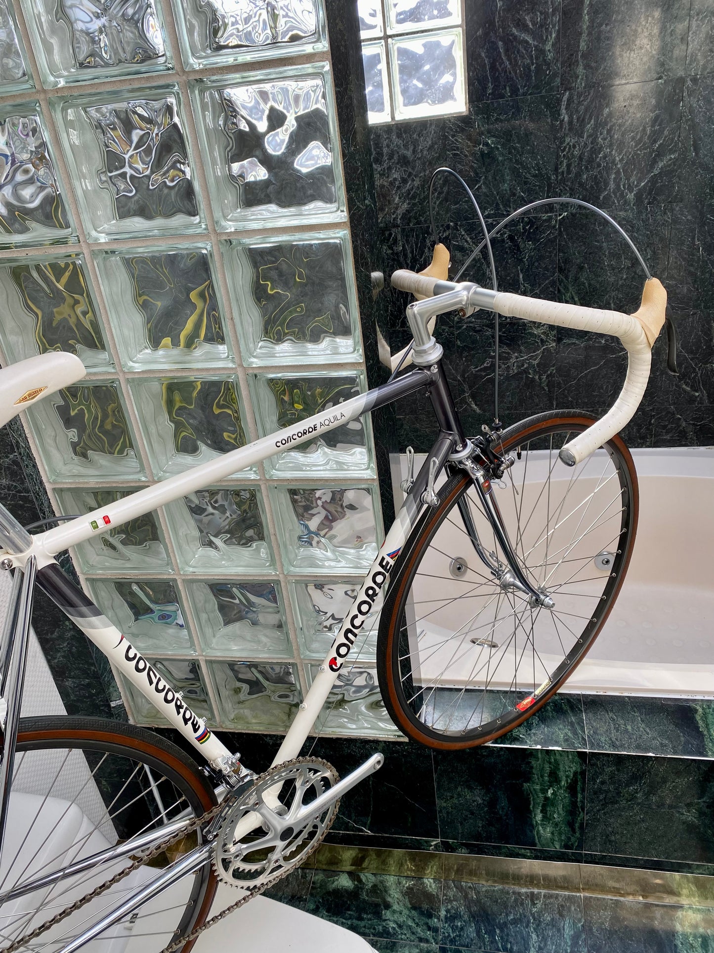 (SIZE 58cm) 1980's CONCORDE AQUILA ROAD BIKE - EDCO COMPETITION GROUPSET