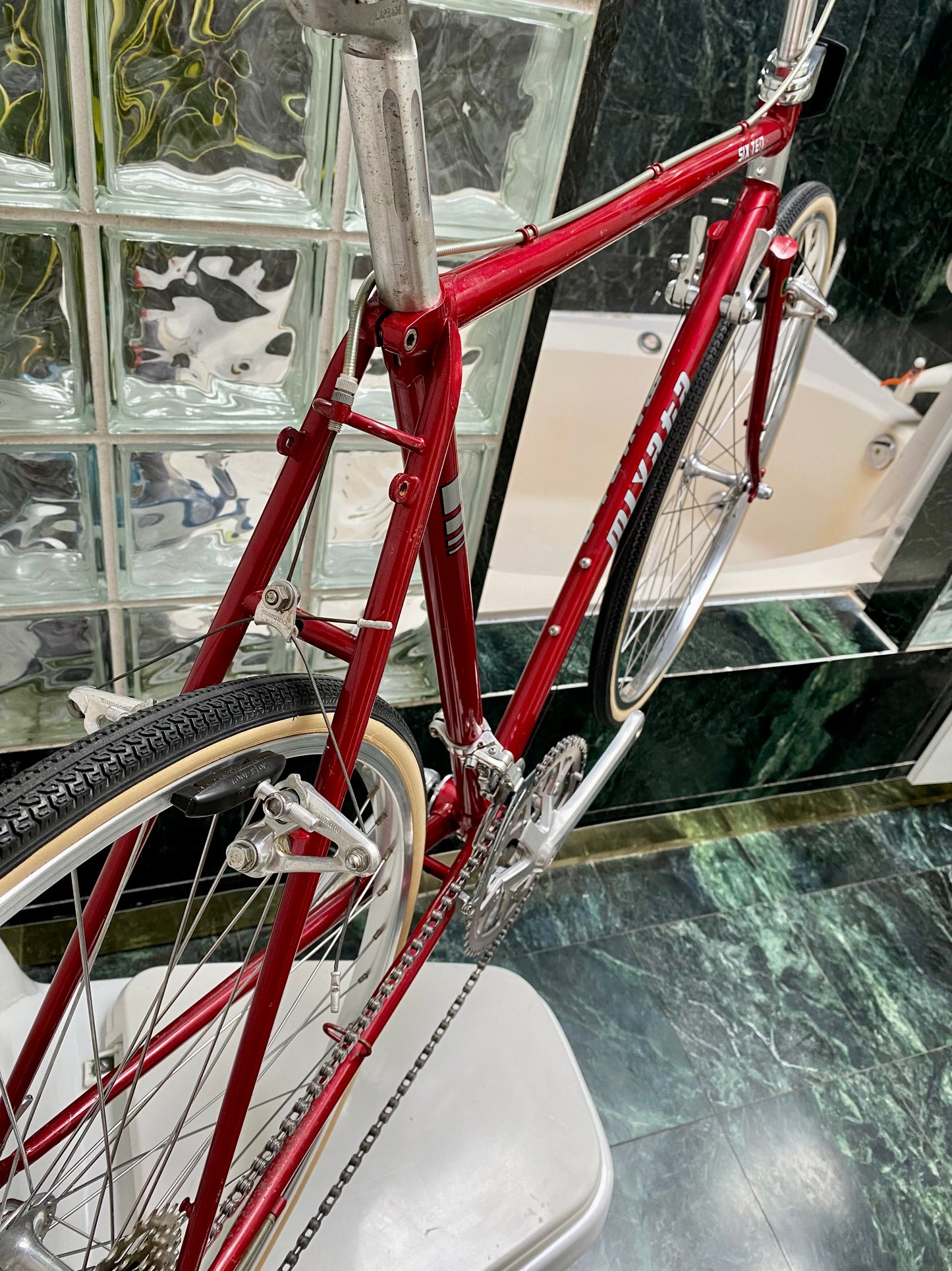 (SIZE 54cm) 1980's SIX TEN TOURING BIKE - LIKE NEW