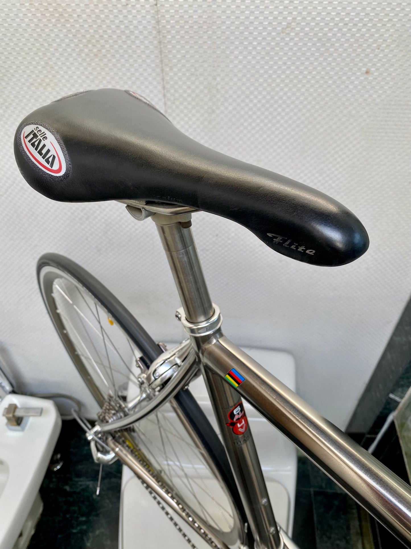 (SIZE 55cm) LATE-1990's LITESPEED VORTEX TITANIUM ROAD BIKE - SHIMANO DURA ACE - LIKE NEW