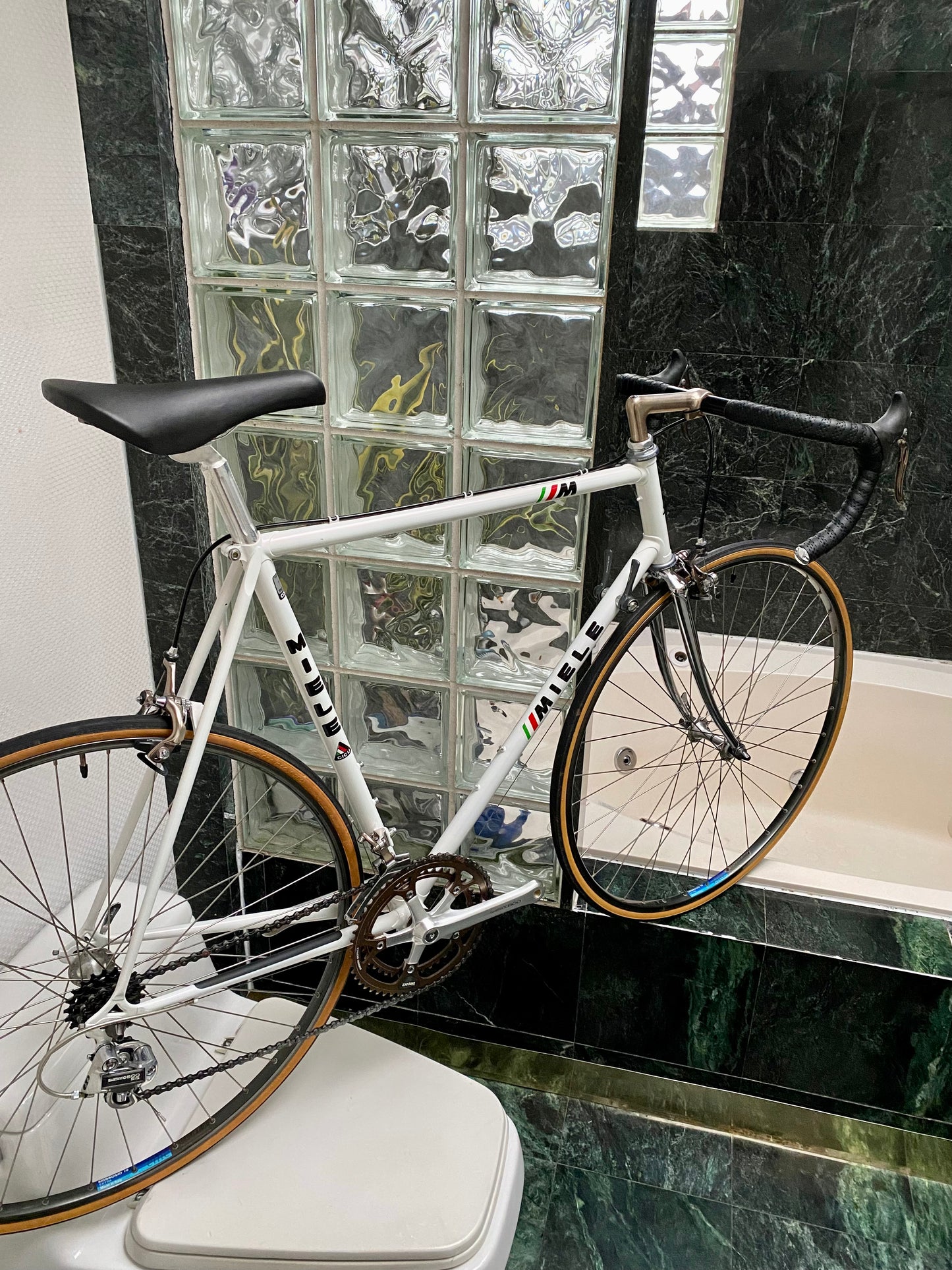 (SIZE 57cm) 1980's MIELE ROAD BIKE - SHIMANO 600 - COLUMBUS