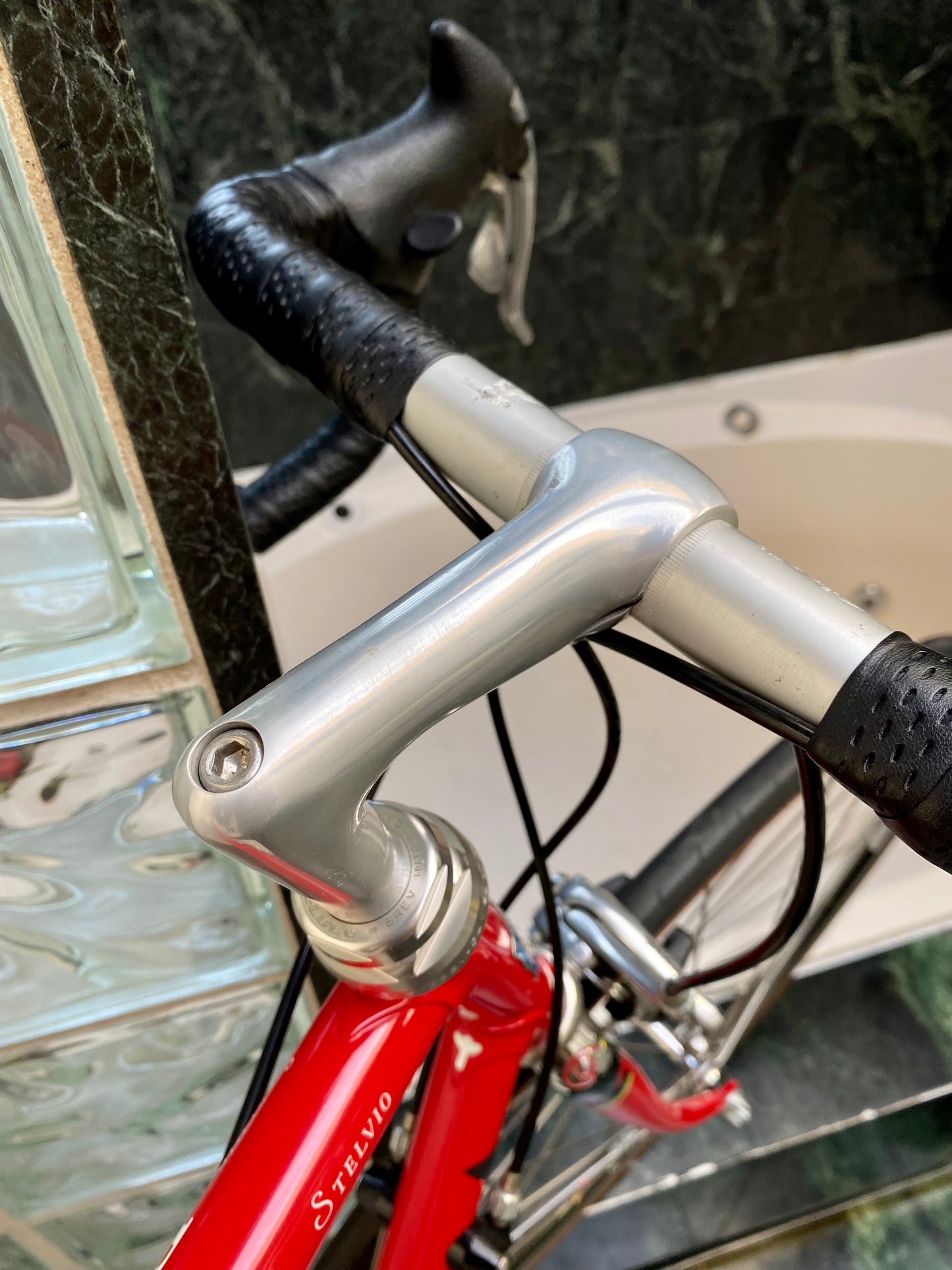 (SIZE 56cm) 1990's PINARELLO STELVIO ROAD BIKE - CAMPAGNOLO - SPOTLESS / LIKE NEW