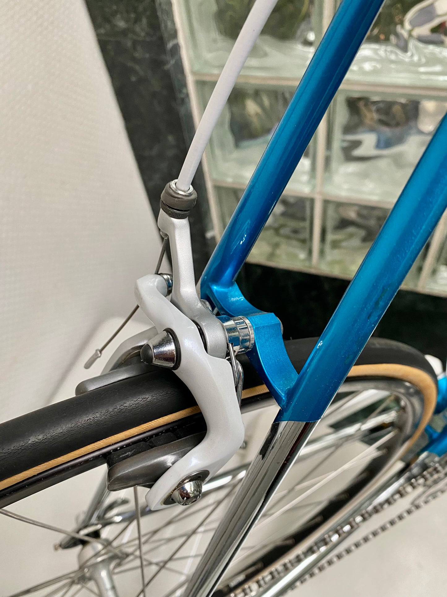 (SIZE 54cm) 1980's CONCORDE ASTORE ROAD BIKE - SHIMANO SANTE - COLUMBUS