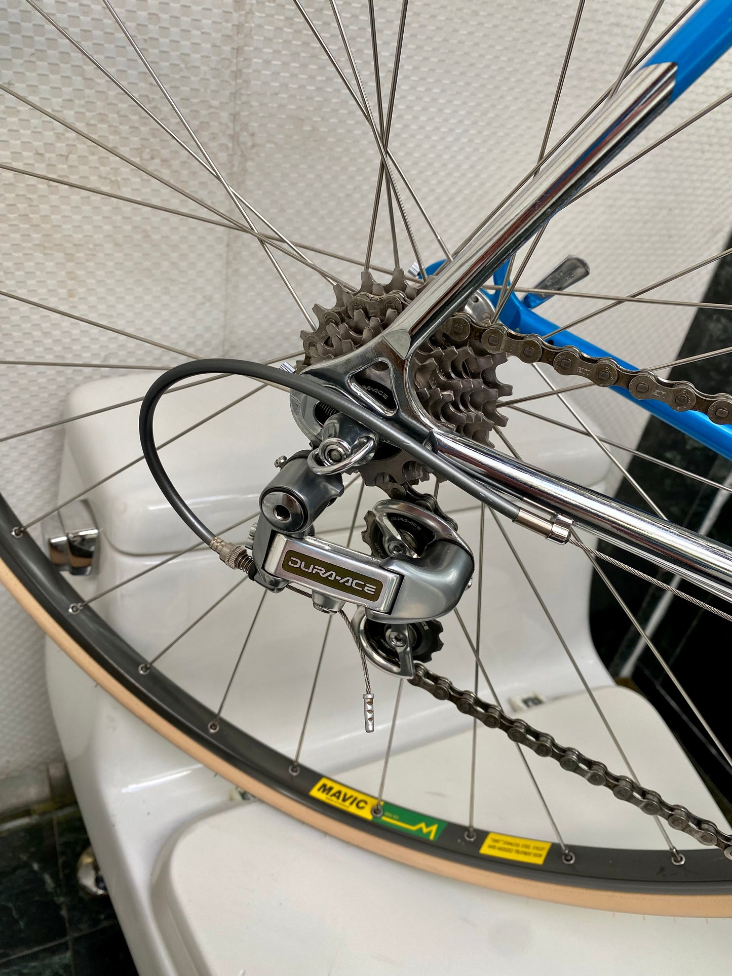 (SIZE 53.5cm) LATE-1980's TEAM MIYATA ROAD BIKE - SHIMANO DURA ACE - SPOTLESS