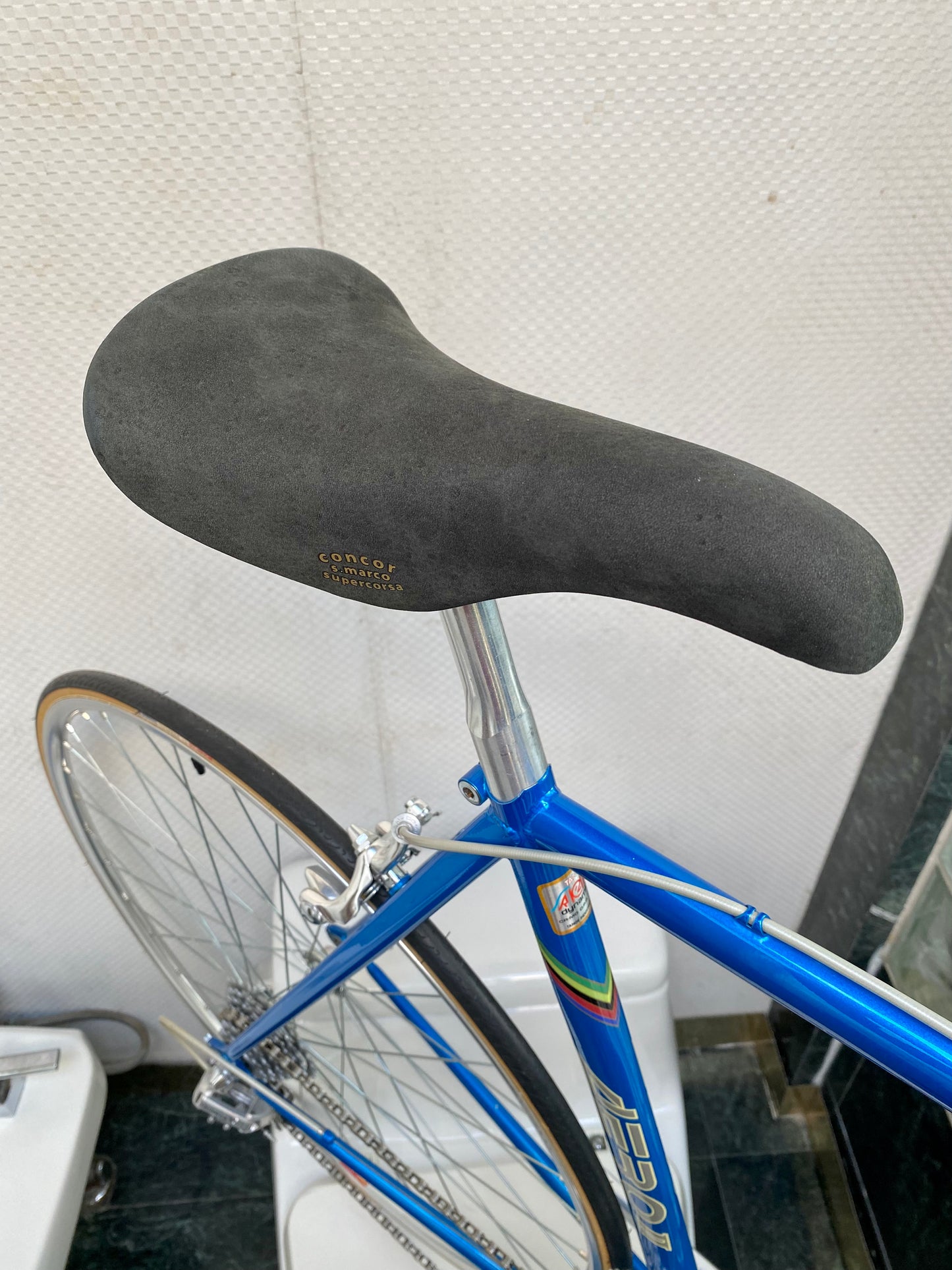 (SIZE 55cm) 1980's NISHIKI AERO II ROAD BIKE - SUPER NEAT - SPOTLESS