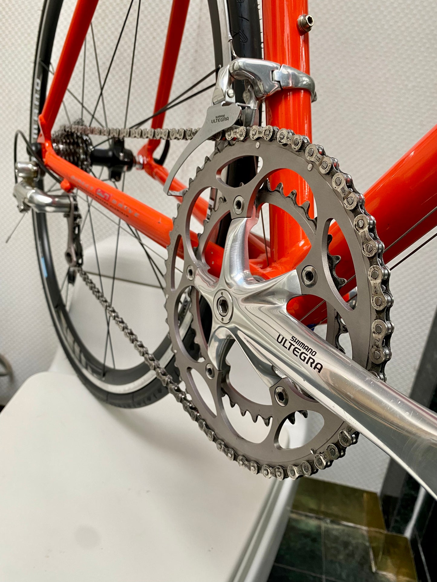 (SIZE 56cm) LATE-1990's SPECIALIZED ALLEZ COMP ROAD BIKE - SHIMANO ULTEGRA