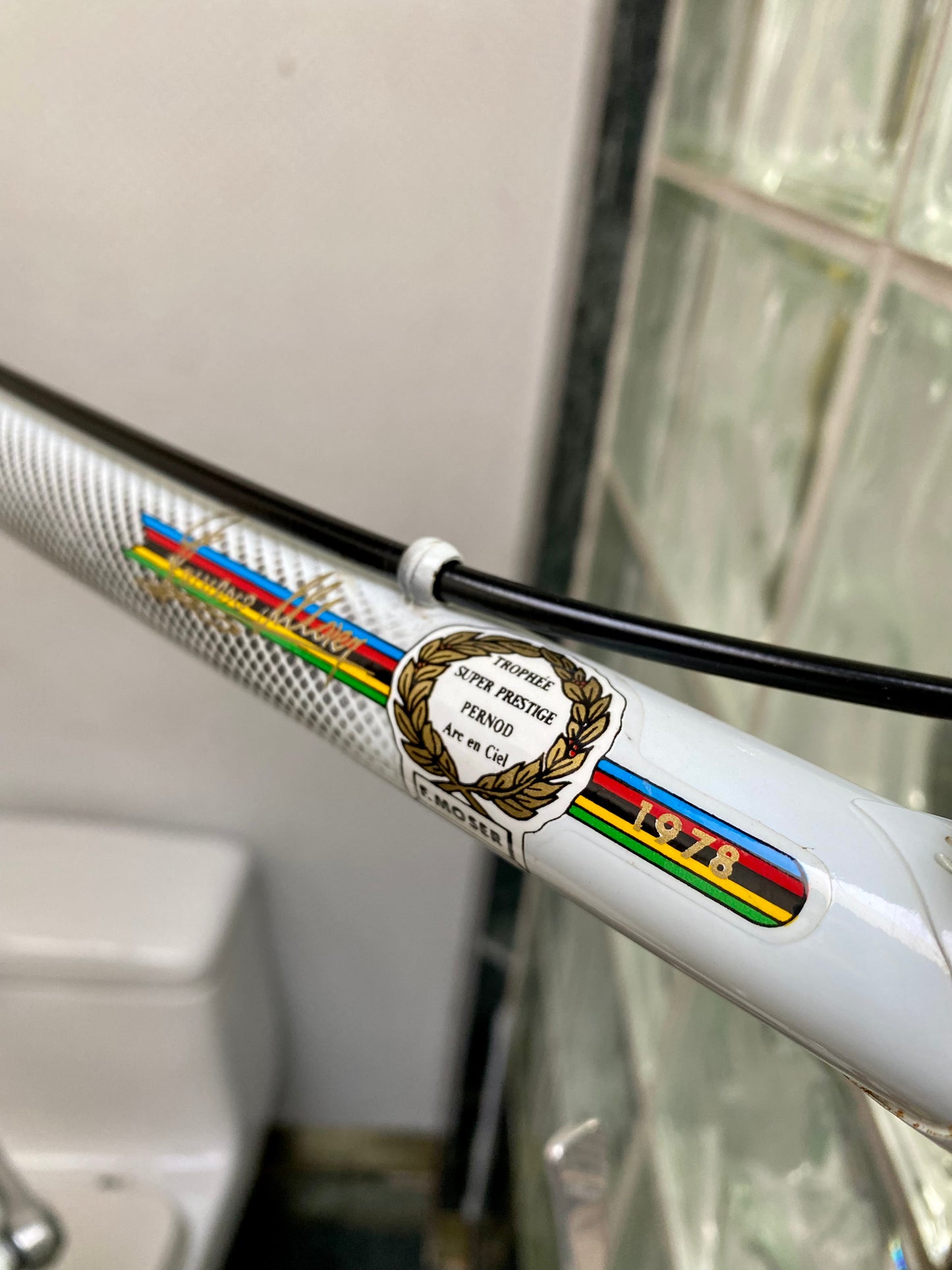 (SIZE 55cm) 1980's MOSER ROAD BIKE - SHIMANO 105 - ORIA SPECIAL