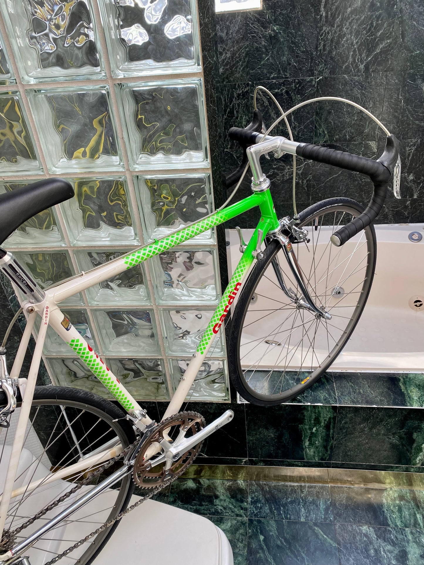 (SIZE 53cm) 1980's CUSTOM GARDIN ROAD BIKE - SHIMANO 600