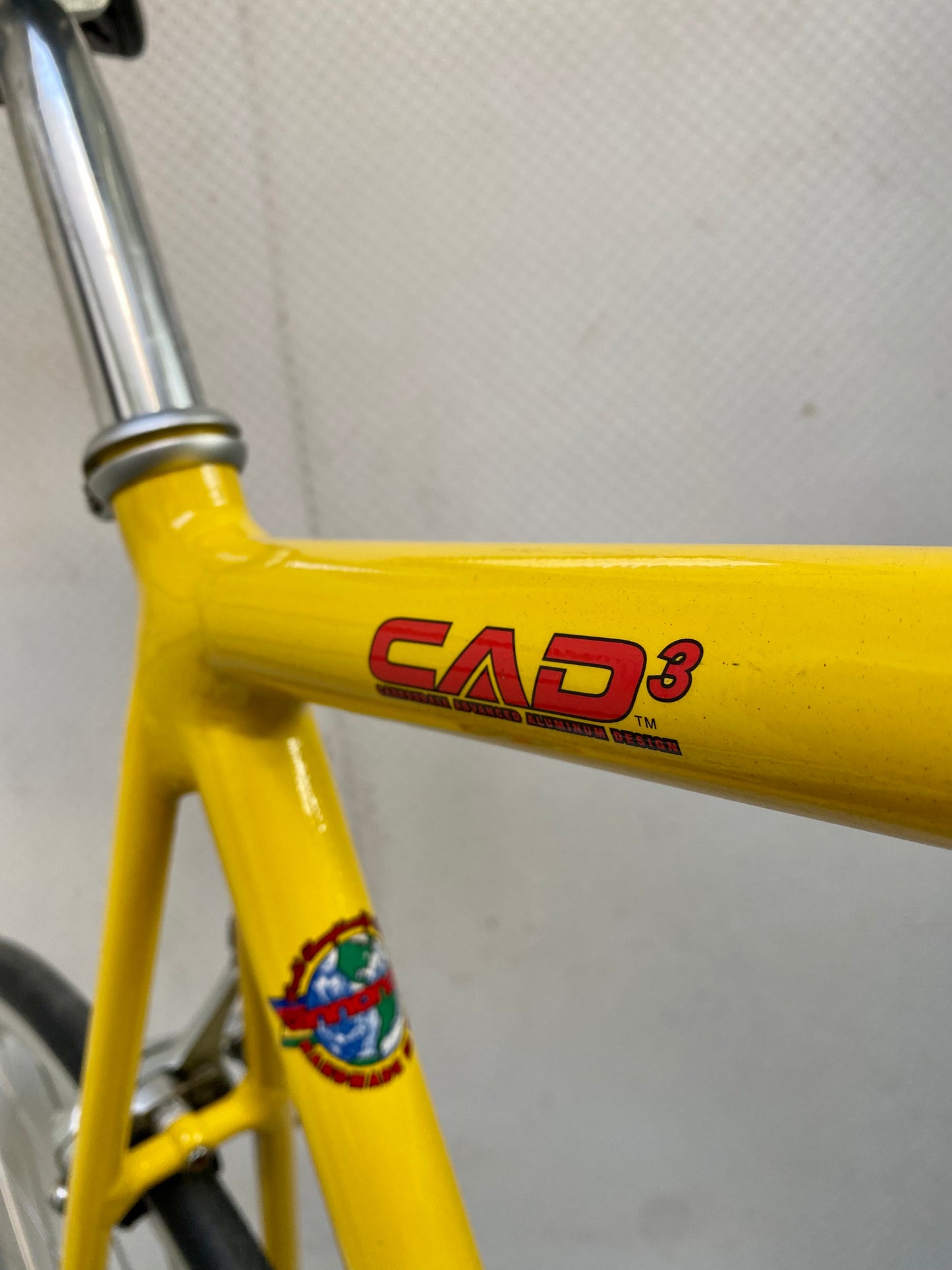 (SIZE 66cm / XXXL) 1990's CANNONDALE R800 ROAD BIKE - SHIMANO 105