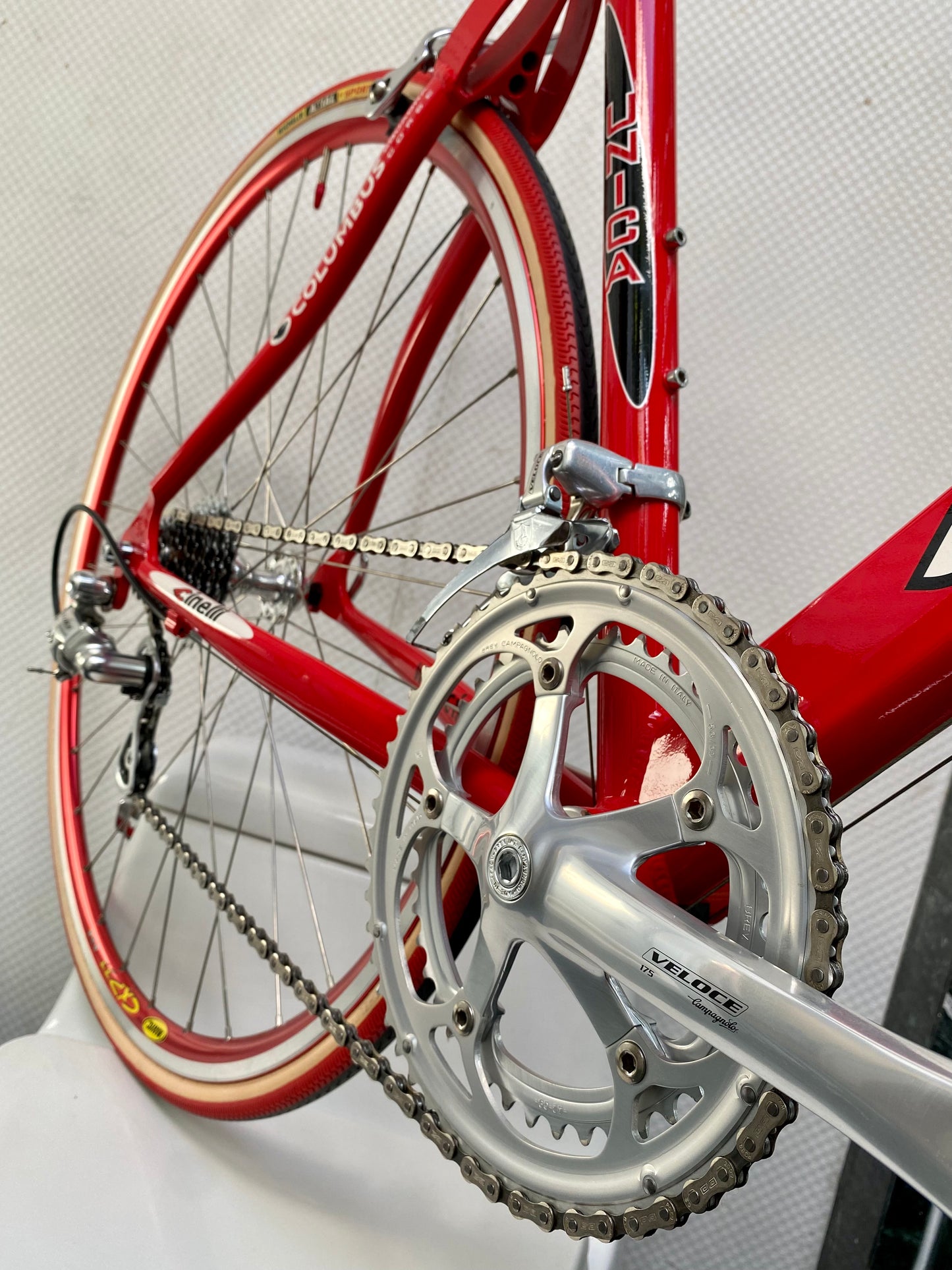 (SIZE 55cm) NOS / NEW CLASSIC CINELLI UNICA ROAD BIKE - CAMPAGNOLO