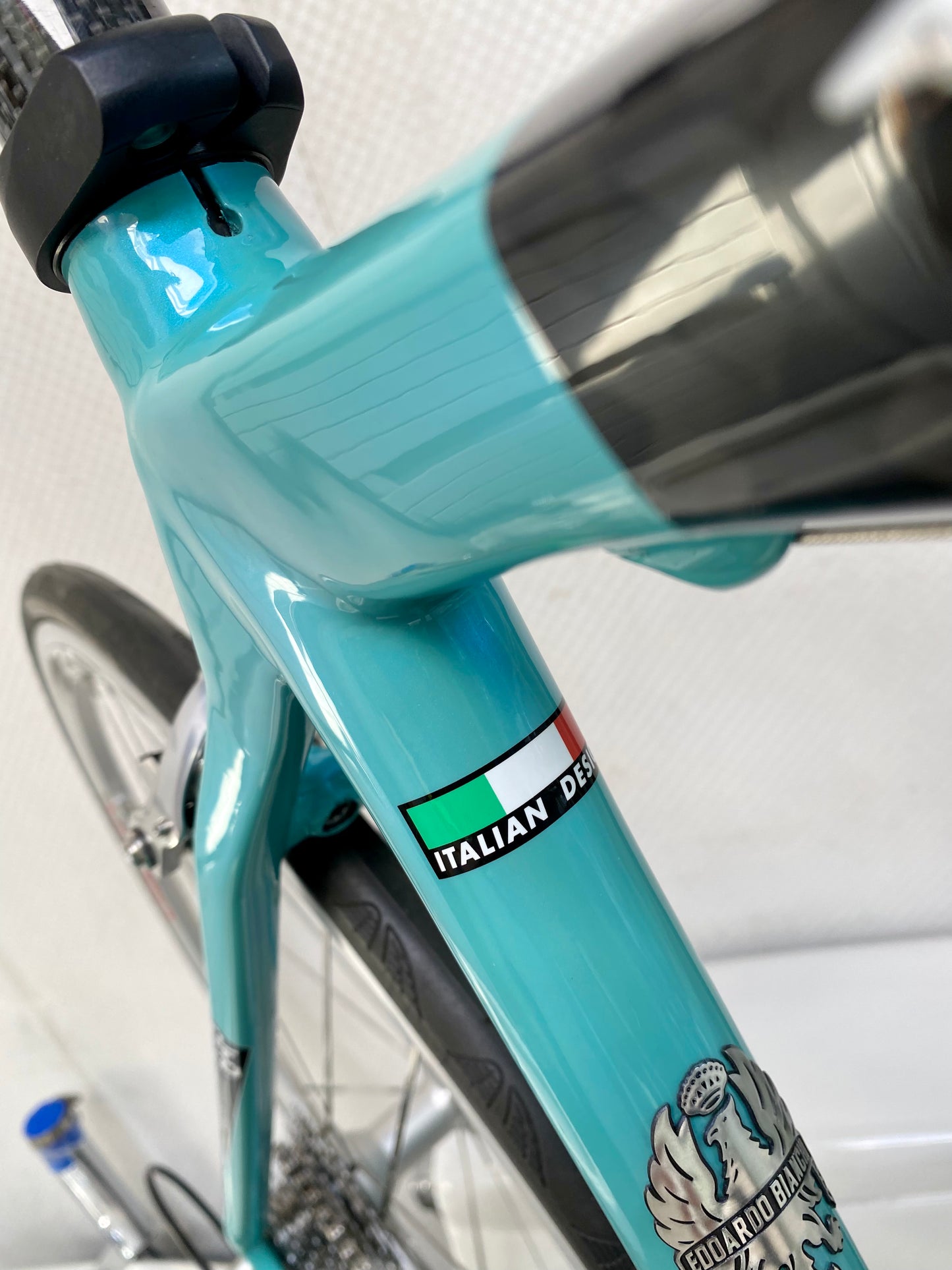 (SIZE 54cm) CLASSIC BIANCHI 928 T-CUBE ROAD BIKE - CELESTE - CAMPAGNOLO CHORUS